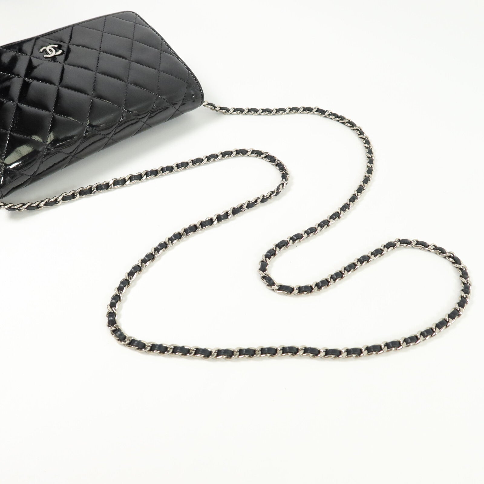 CHANEL 漆皮皮革Wallet On Chain Shoulder Bag鏈帶肩背袋