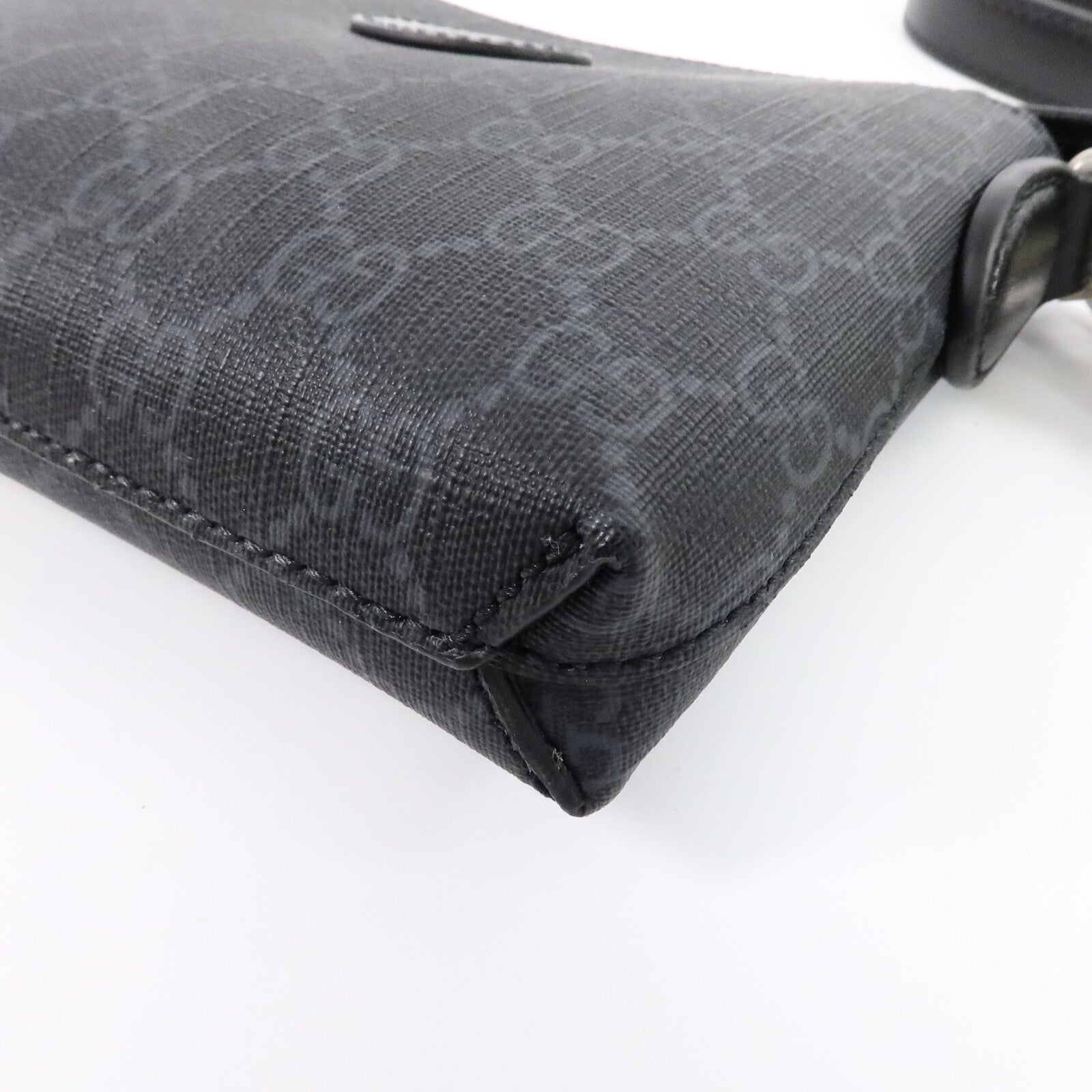 GUCCI 塗層帆布GG SUPREME肩背袋