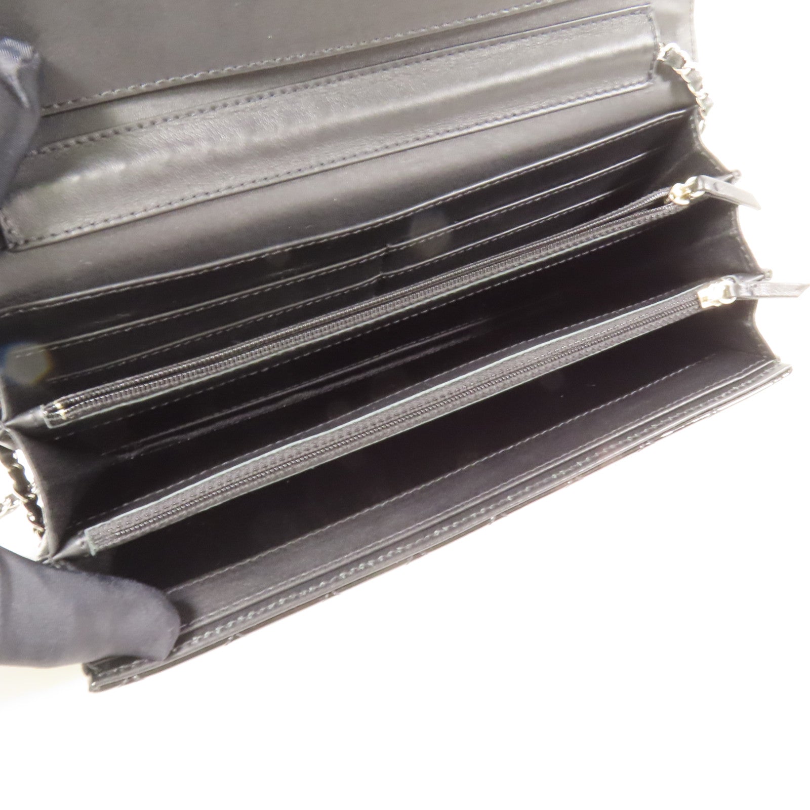 CHANEL 漆皮皮革WOC Wallet On Chain銀扣鏈帶肩背袋