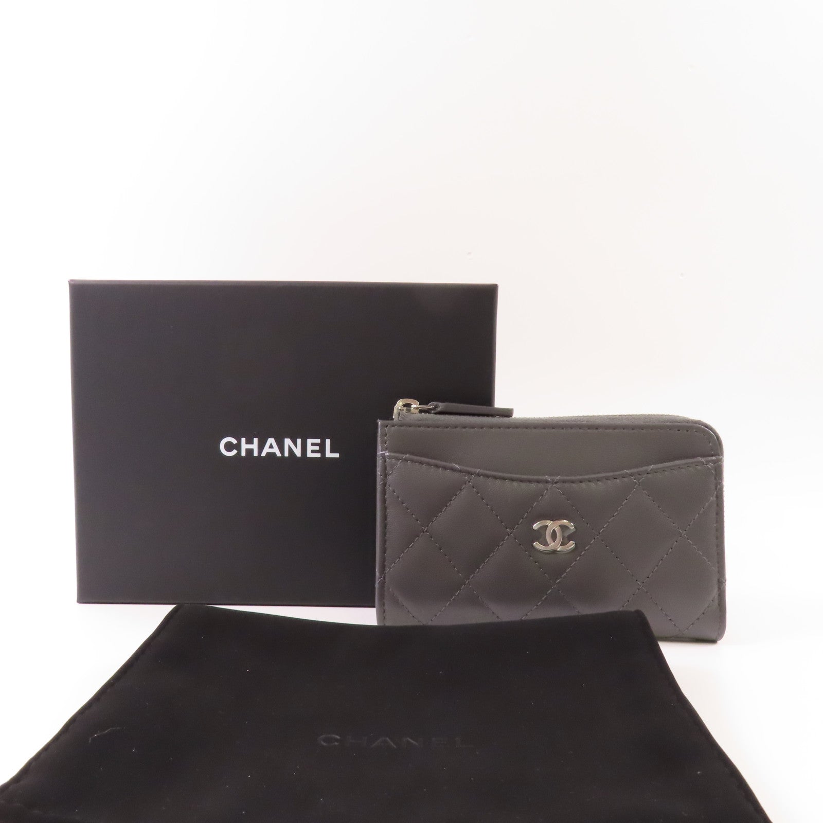 CHANEL 羊皮皮革Wallet銀扣錢包