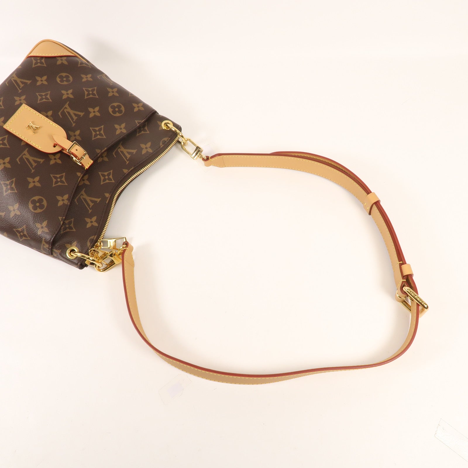 LOUIS VUITTON Monogram Odeon PM金扣肩挽袋