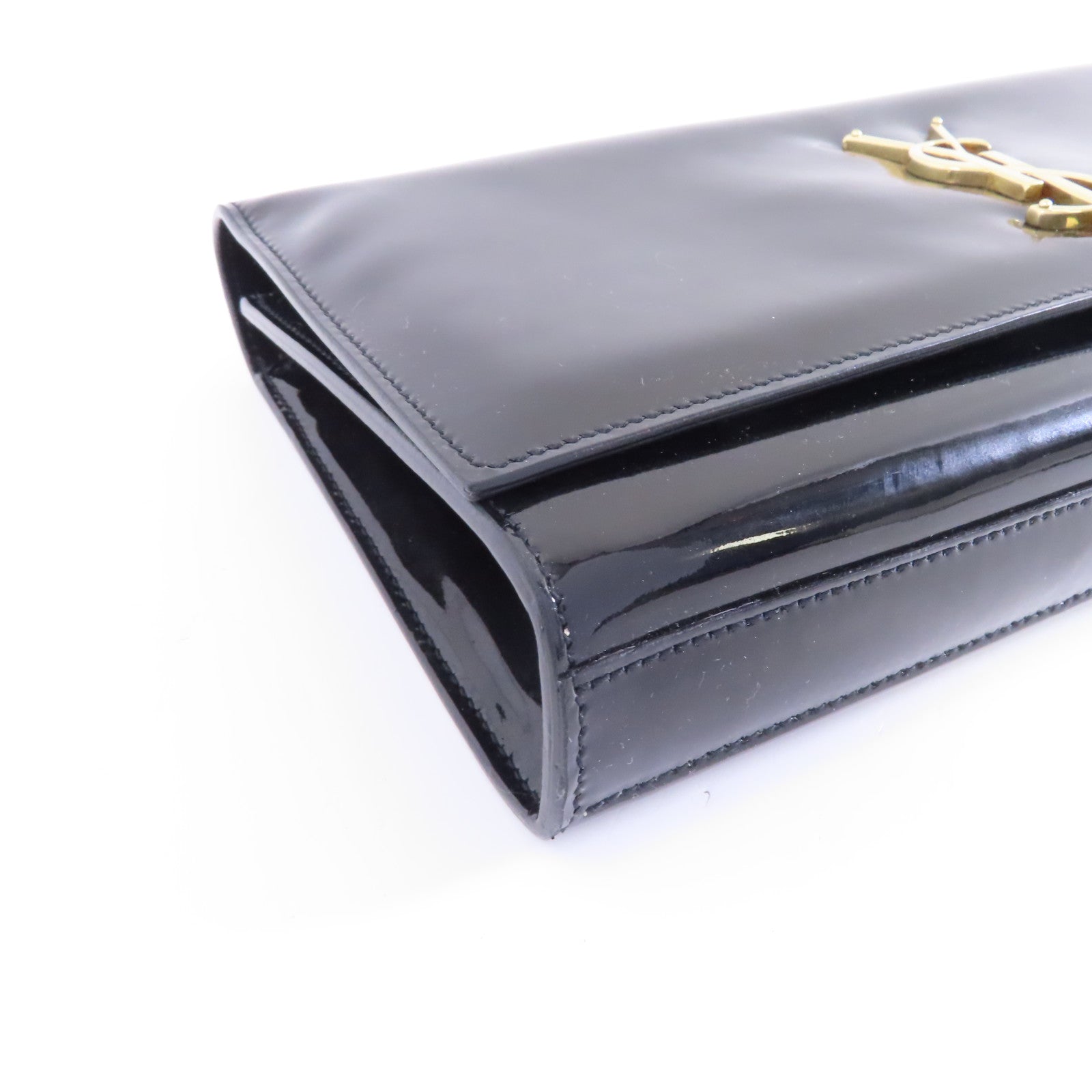 SAINT LAURENT 漆皮皮革Clutch金扣手拿包黑色