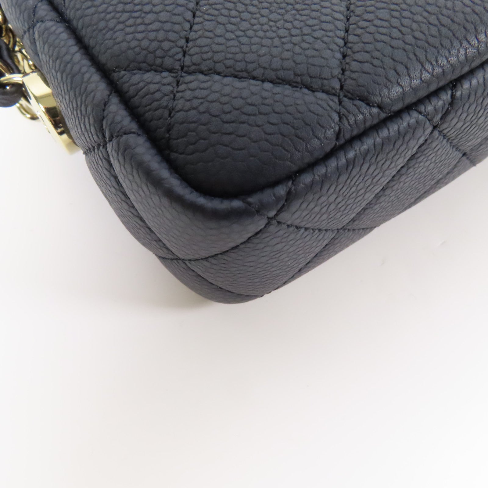 CHANEL 牛皮皮革Shoulder Bag金扣鏈帶肩背袋