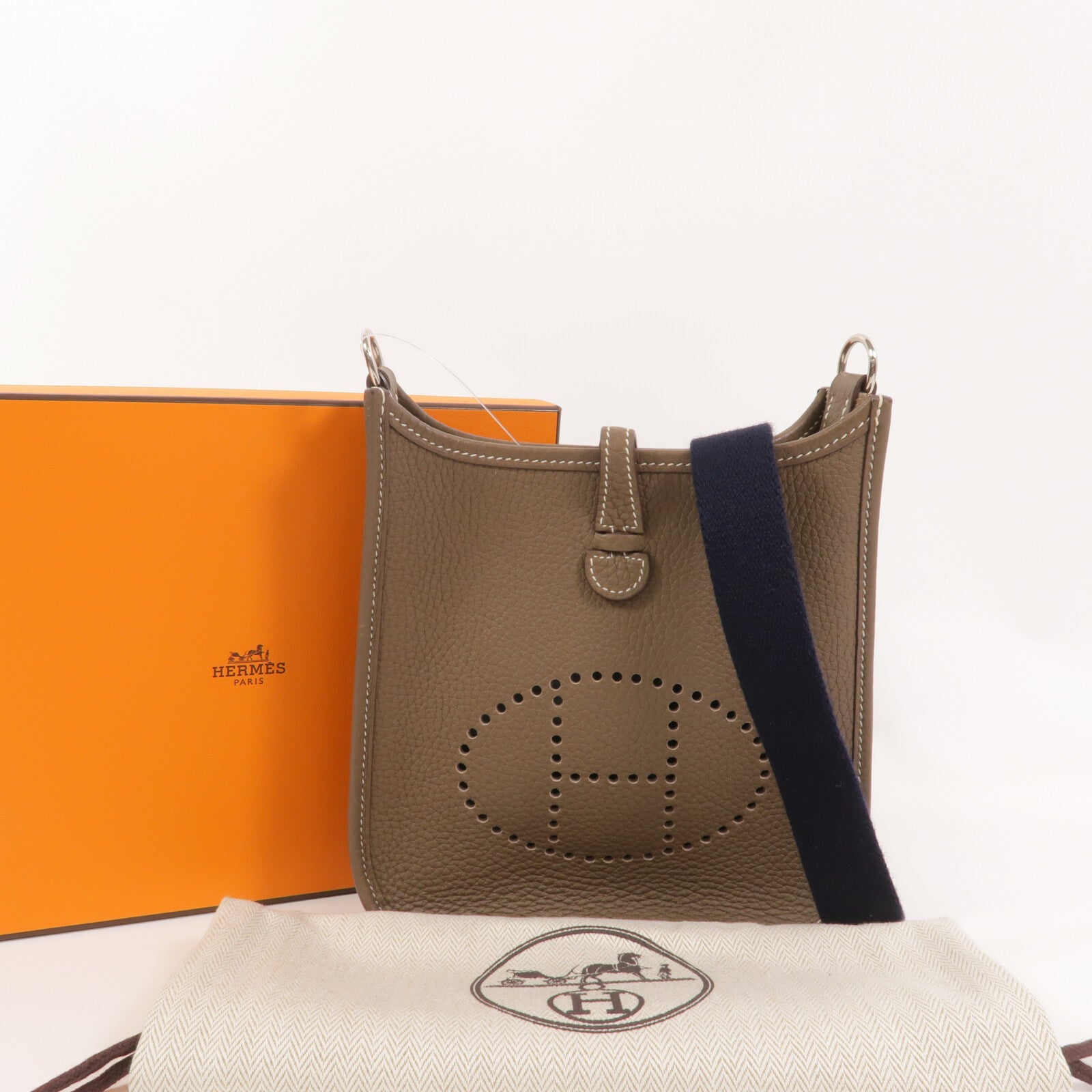 HERMES Clemence皮革Evelyne TPM肩背袋Etoupe
