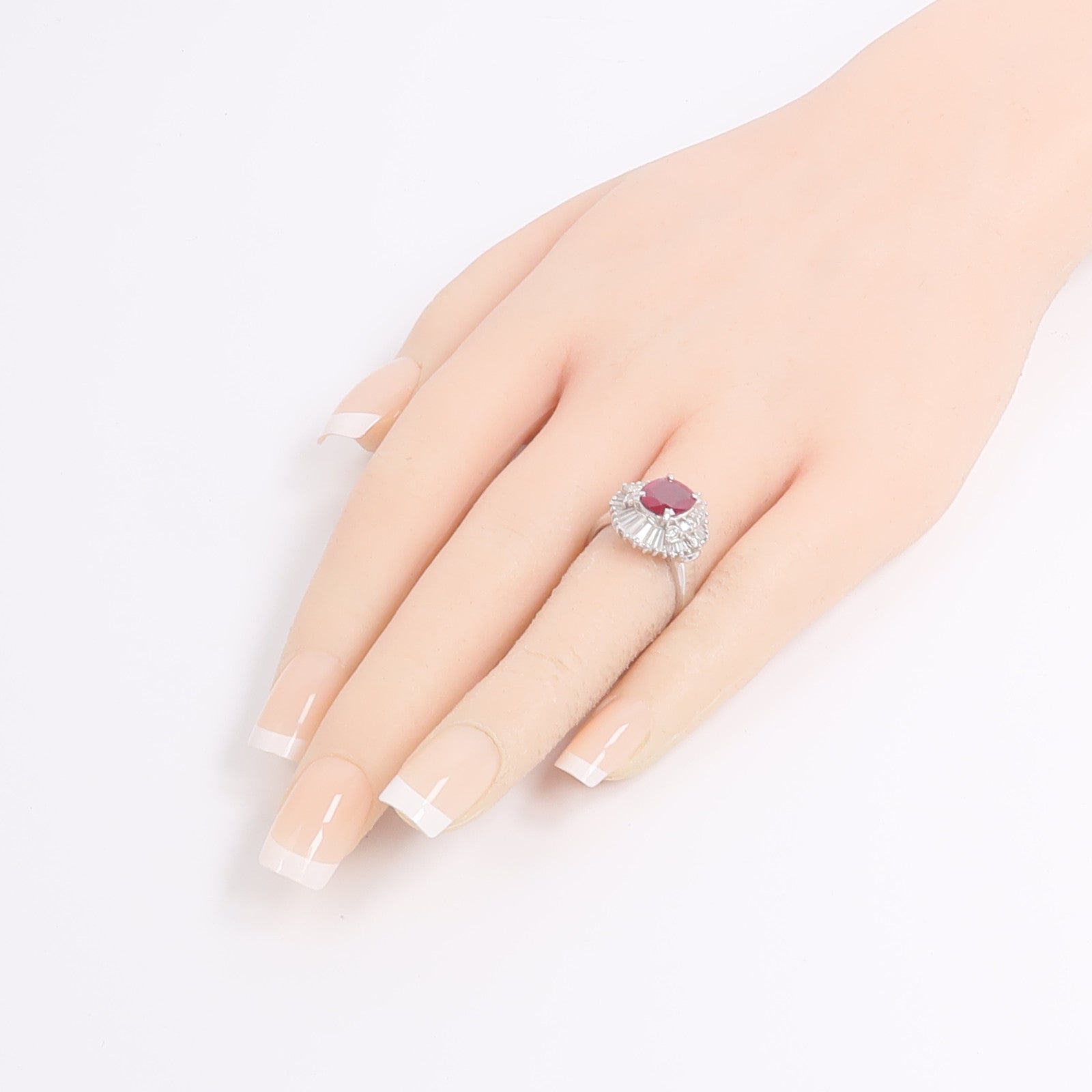 JEWELRY PT900鉑金Ruby Diamond Ring紅寶石/鑽石戒指