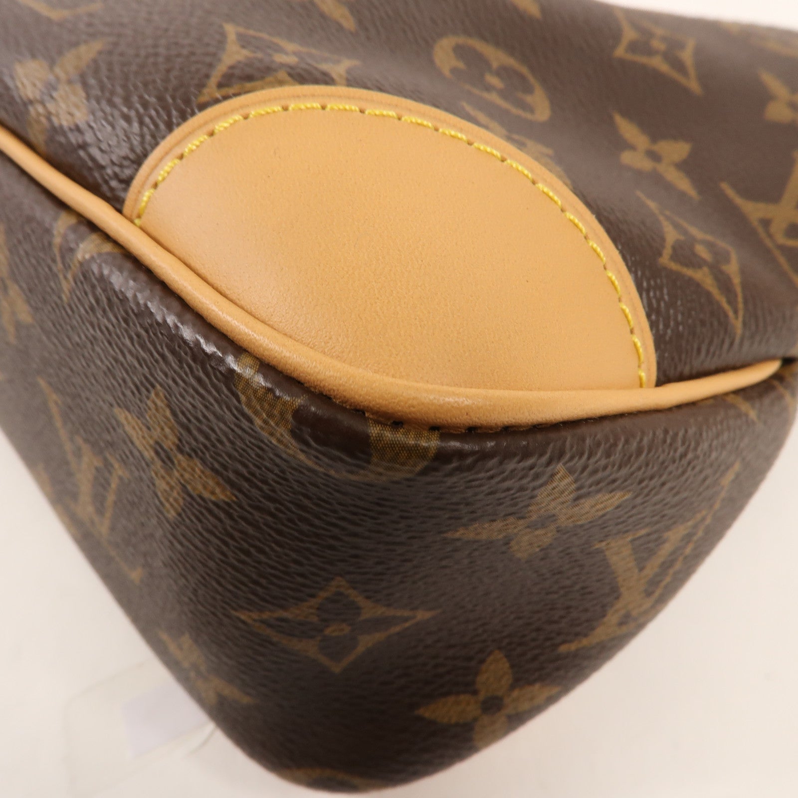 LOUIS VUITTON Monogram Odeon PM金扣肩挽袋