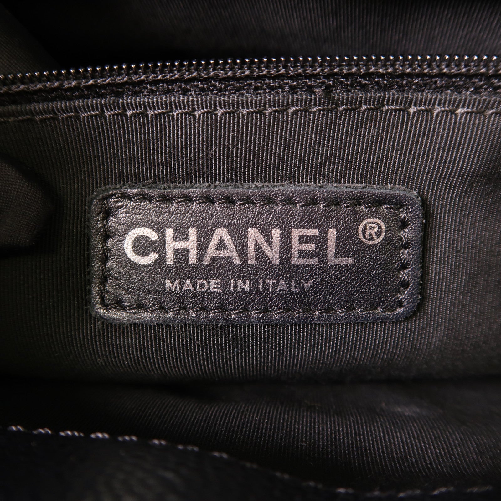 CHANEL 牛皮皮革GST Grand Shopping Tote Bag銀扣鏈帶肩背袋