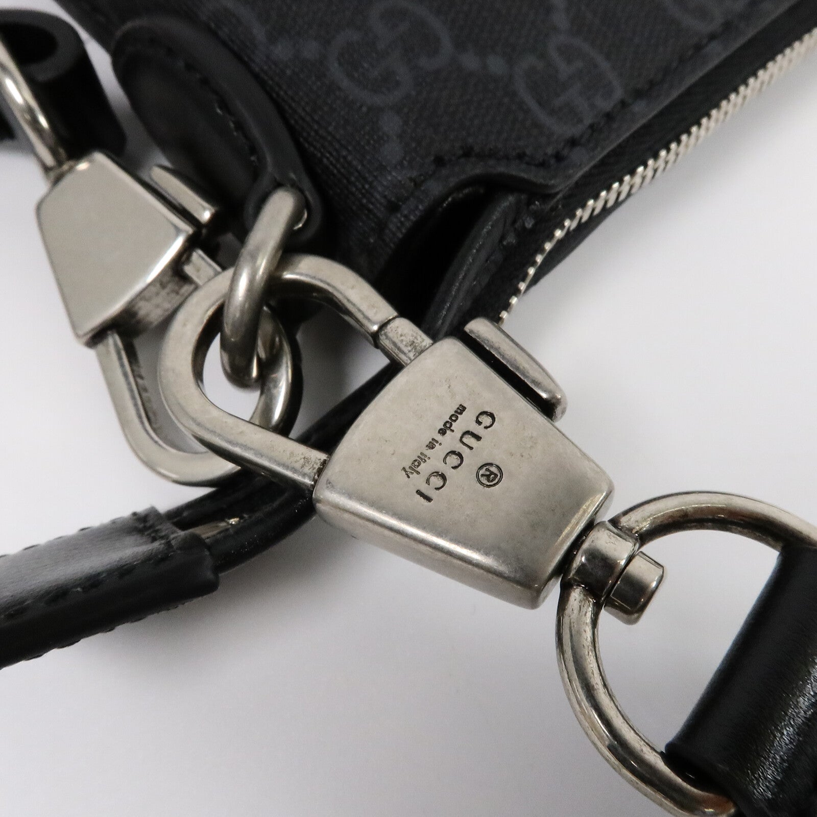 GUCCI 塗層帆布GG SUPREME肩背袋