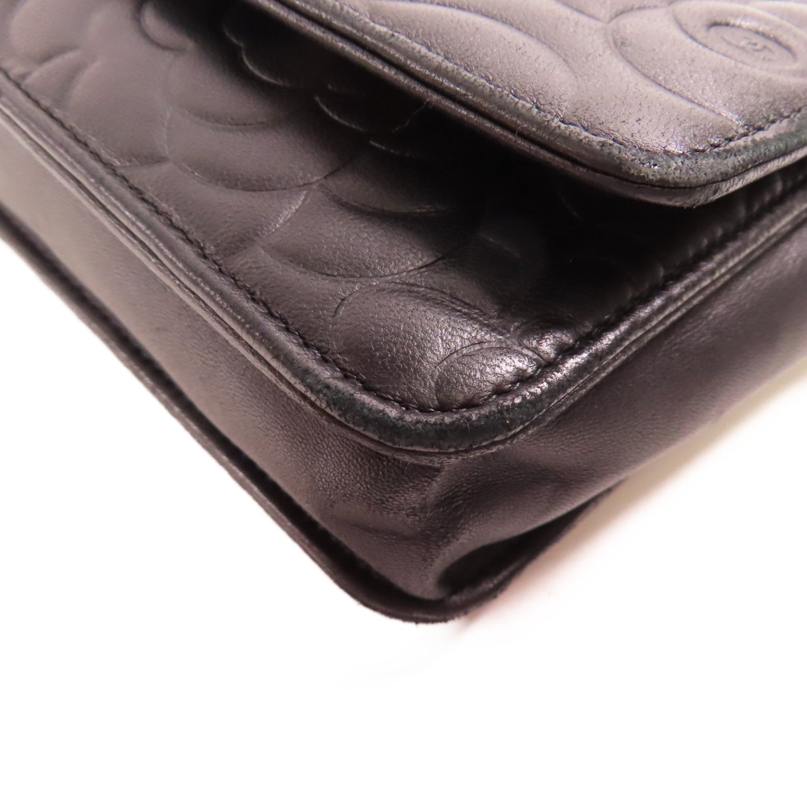CHANEL 皮革Wallet On Chain銀扣鏈帶肩背袋