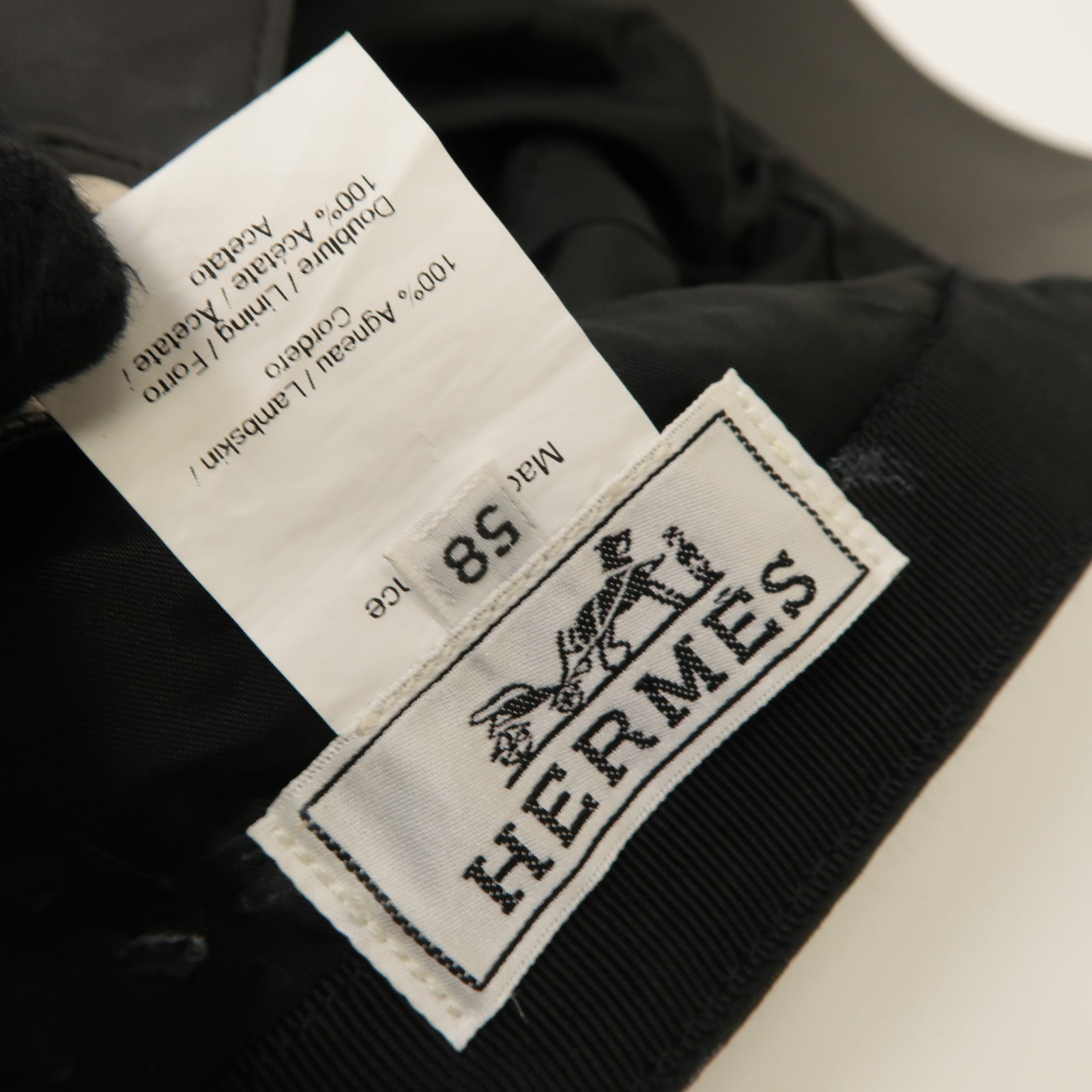 HERMES 【激減優惠】羊皮皮革Cap金扣帽子黑色#58