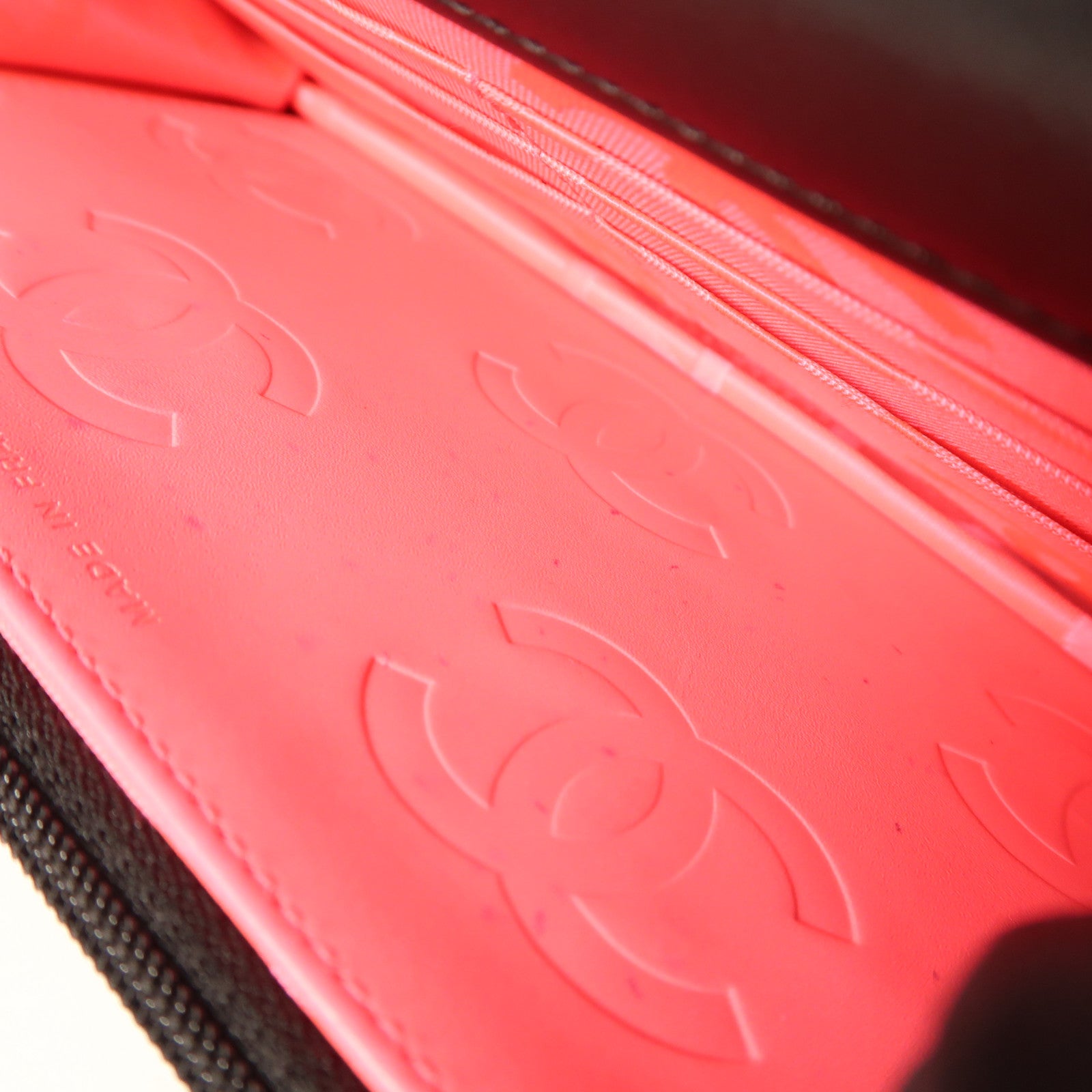 CHANEL 牛皮皮革WOC Wallet On Chain銀扣鏈帶肩背袋