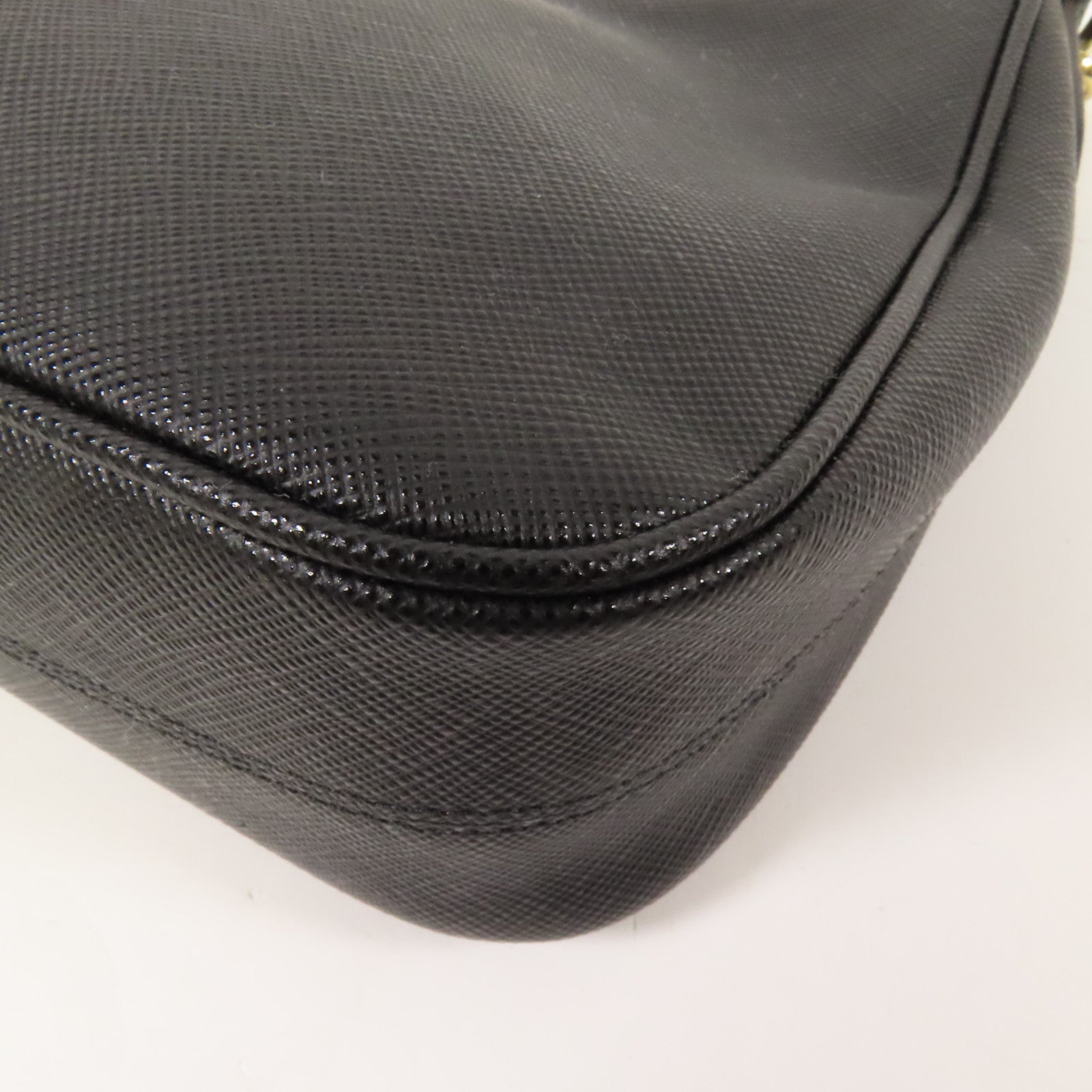 PRADA Saffinao皮革金扣手挽肩背兩用袋