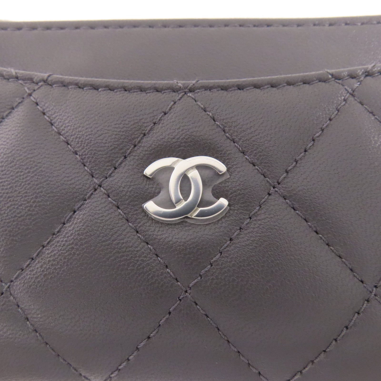 CHANEL 羊皮皮革Wallet銀扣錢包
