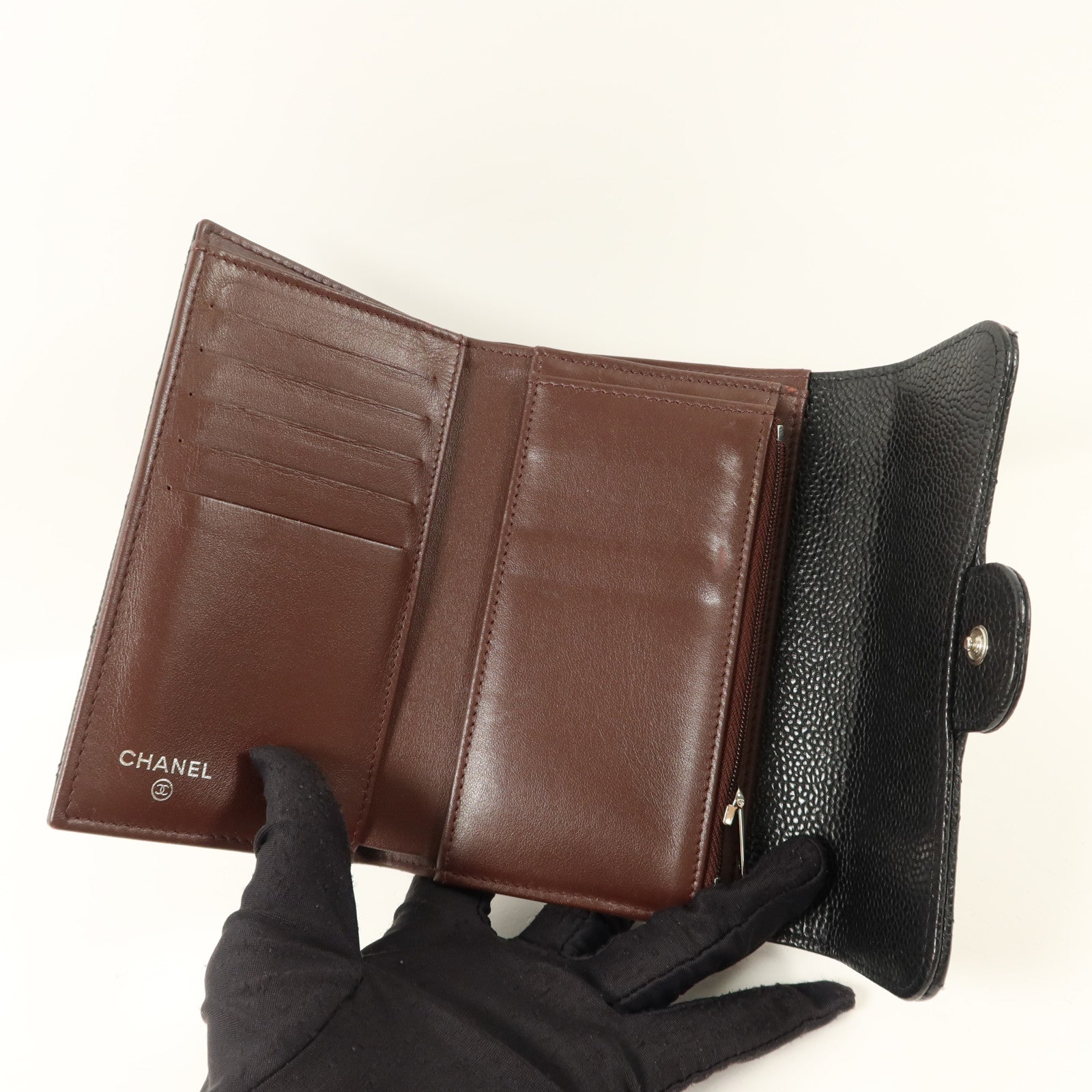 CHANEL 牛皮皮革Classic Medium Flap Wallet錢包