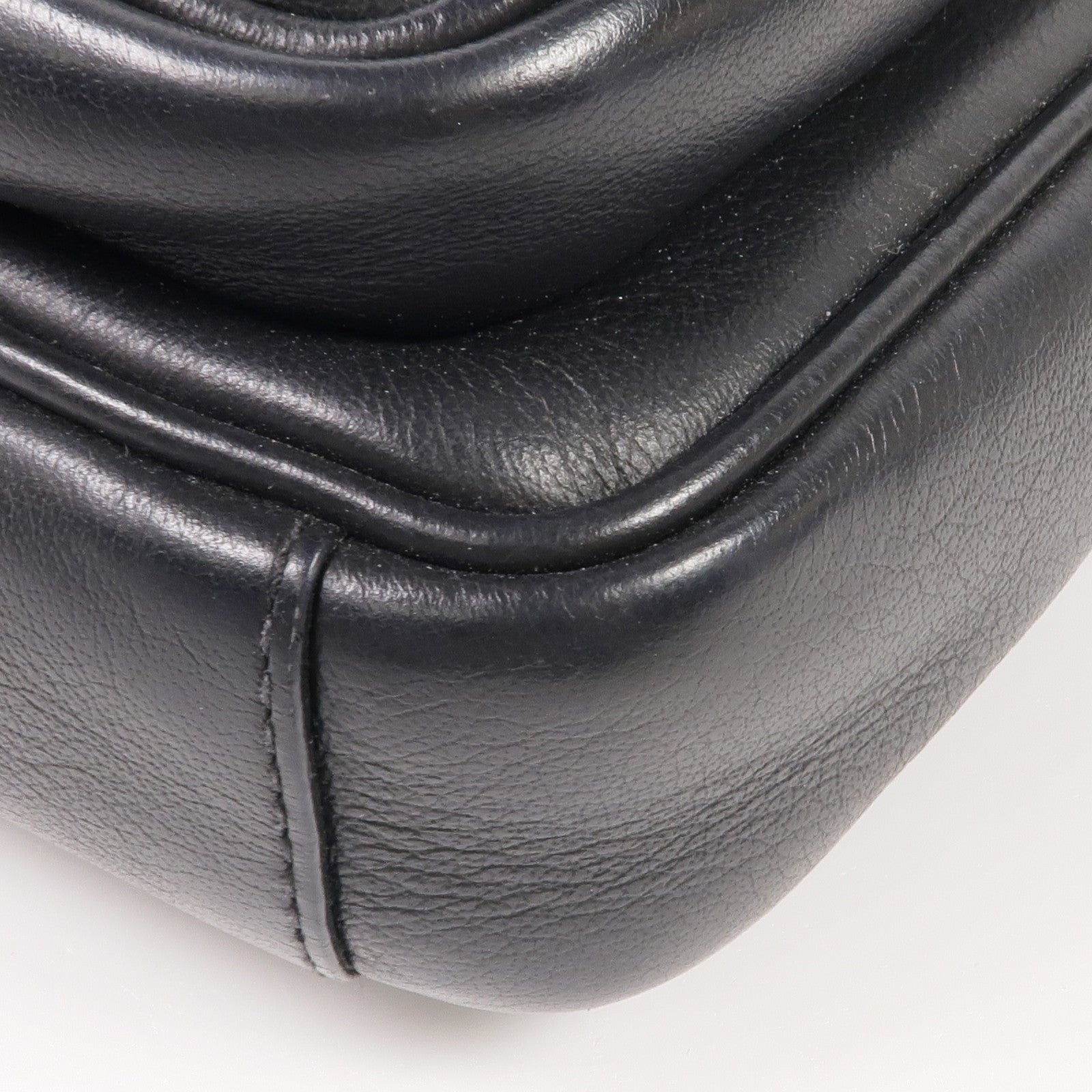 BALENCIAGA 牛皮皮革Shoulder Bag銀扣肩背袋