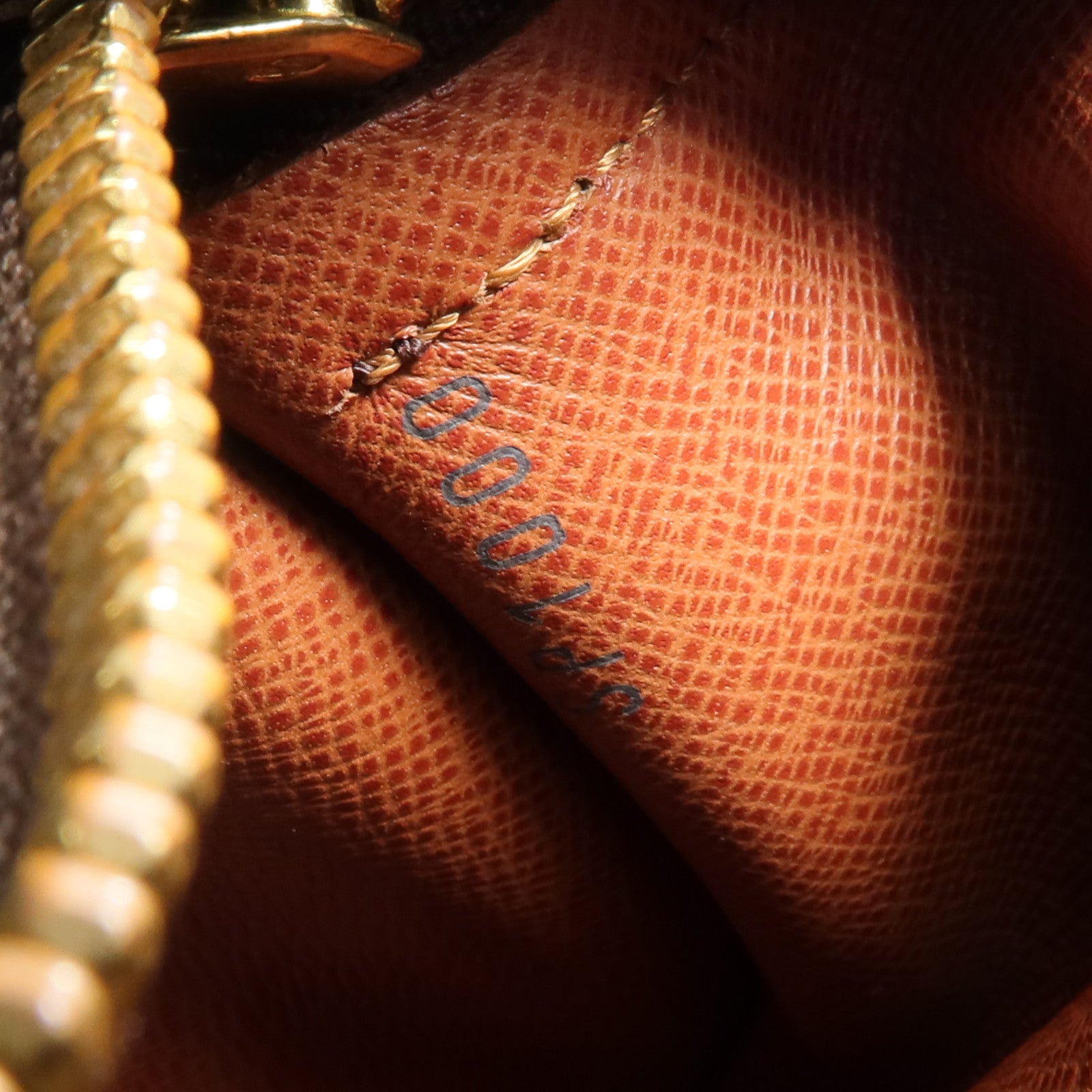 LOUIS VUITTON Monogram Papillon 30金扣手挽袋