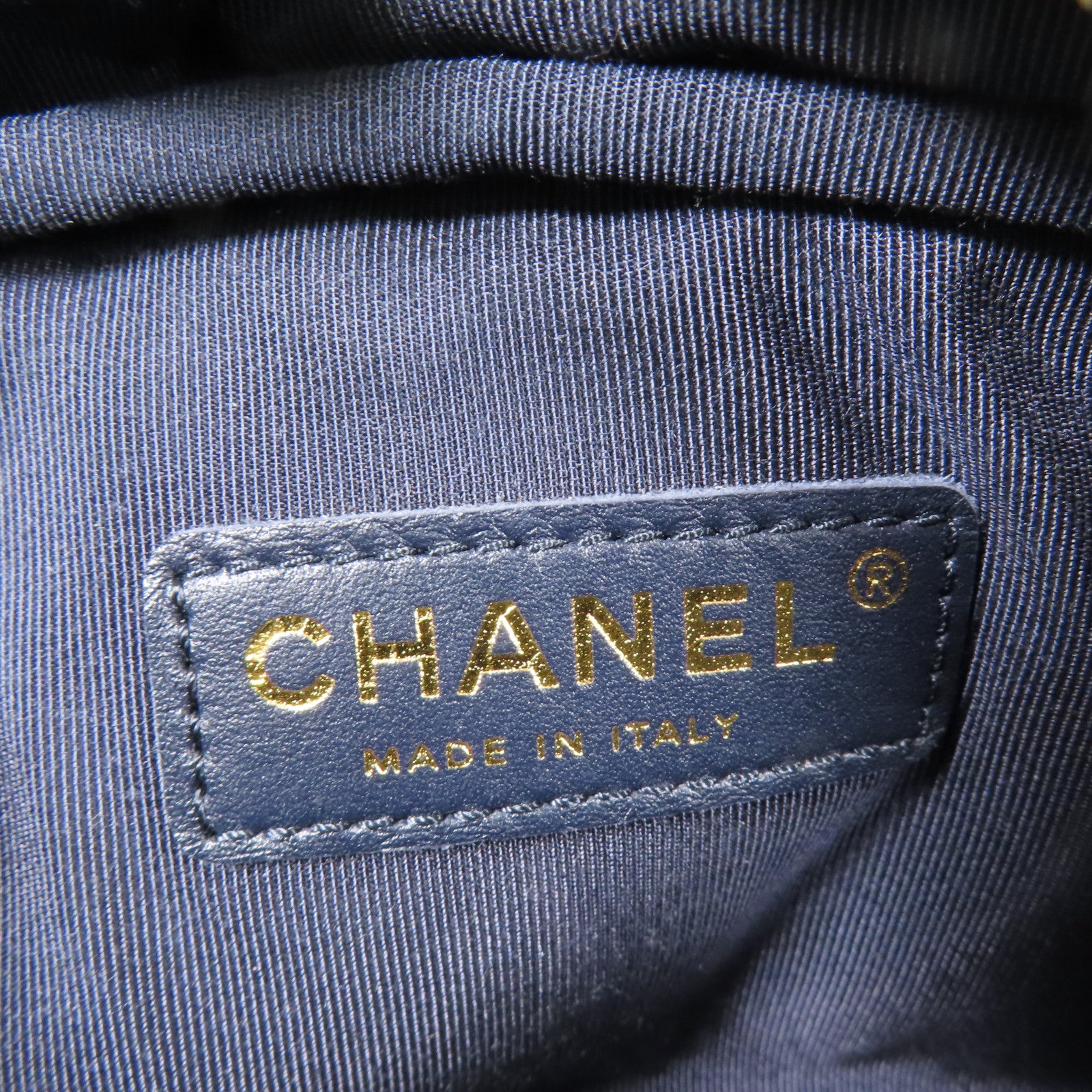 CHANEL 牛皮皮革Shoulder Bag金扣鏈帶肩背袋