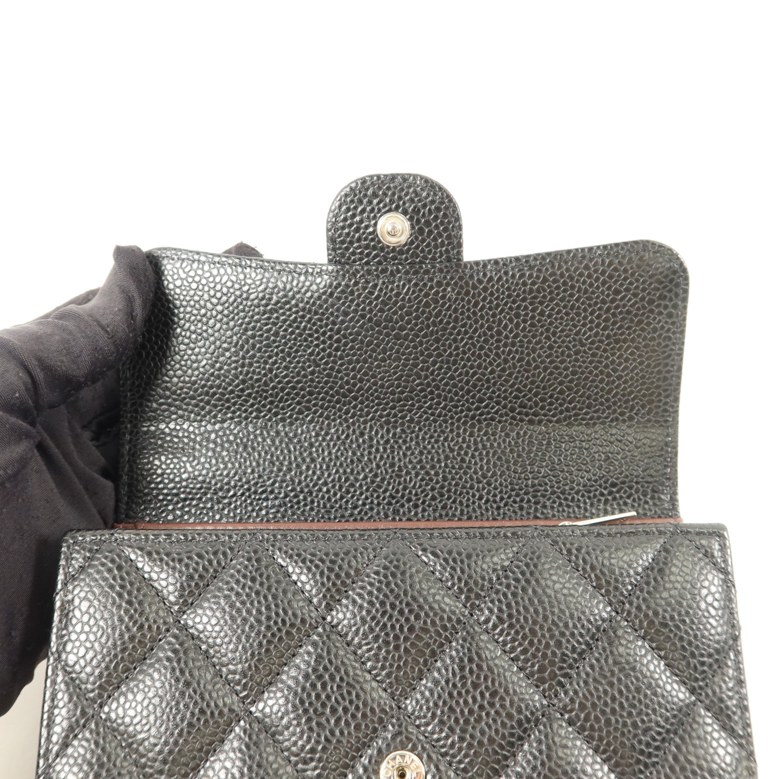 CHANEL 牛皮皮革Classic Medium Flap Wallet錢包