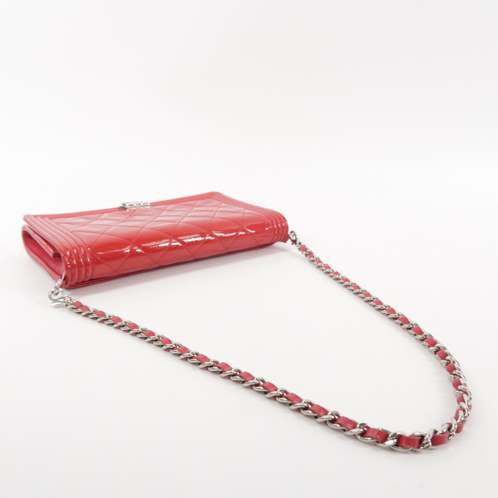CHANEL 漆皮皮革Boy WOC Wallet On Chain鏈帶肩背袋