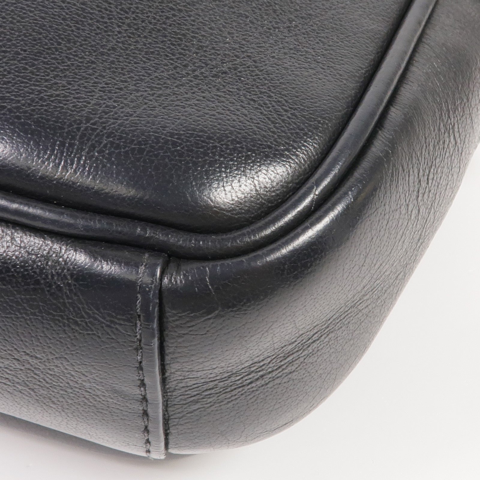 BALENCIAGA 牛皮皮革Shoulder Bag銀扣肩背袋