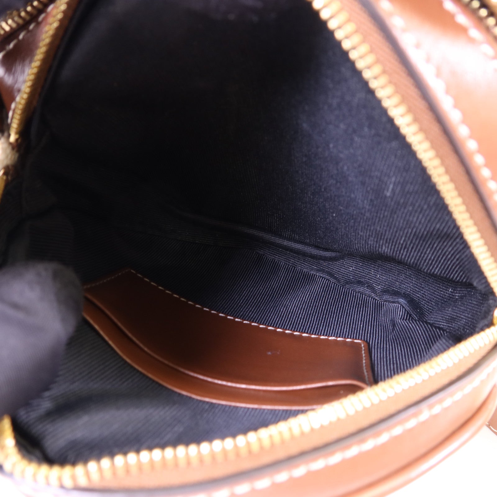 BURBERRY 帆布Louise金扣肩背袋