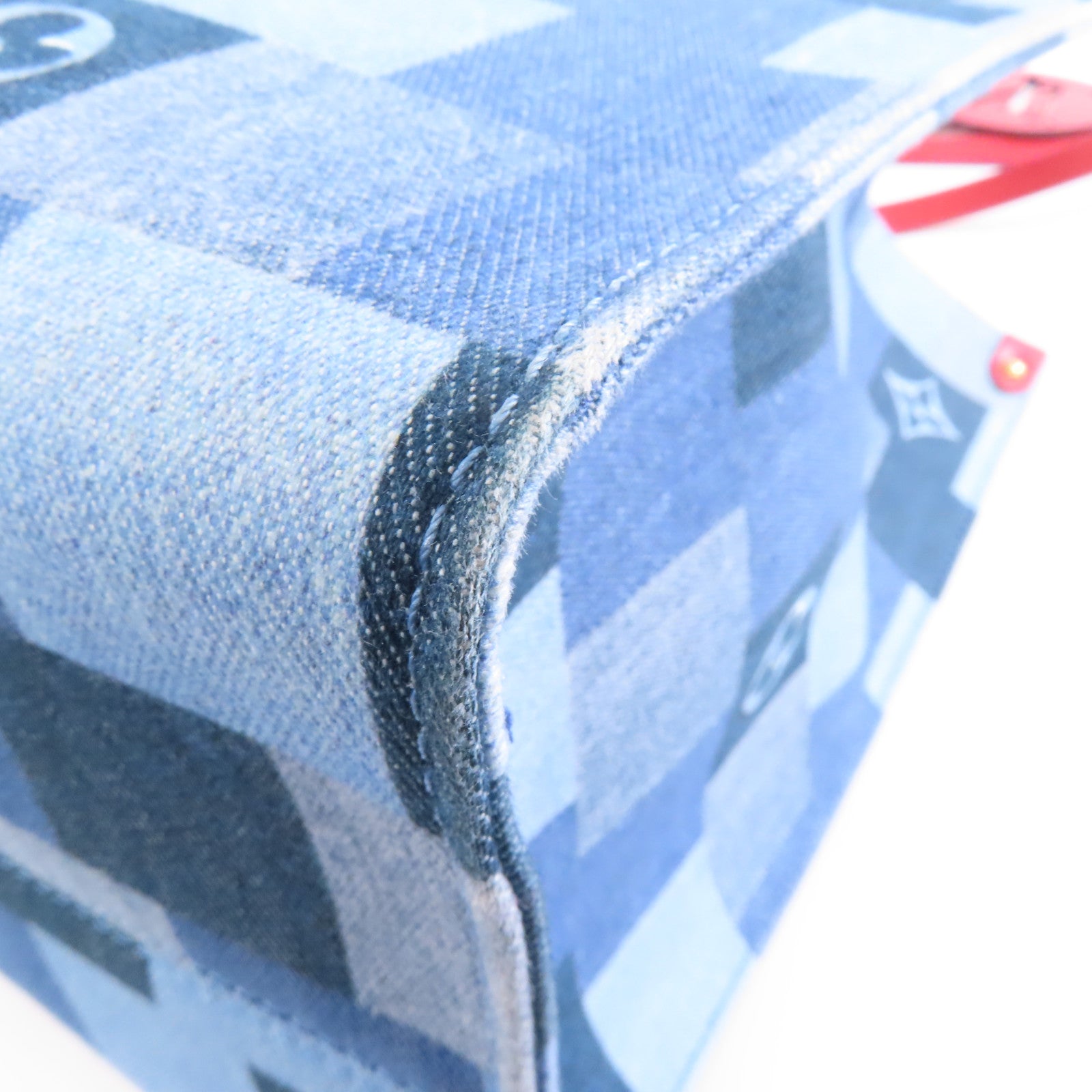 LOUIS VUITTON 【激減優惠】Monogram Denim OnTheGo金扣手挽肩背兩用袋藍色/紅色