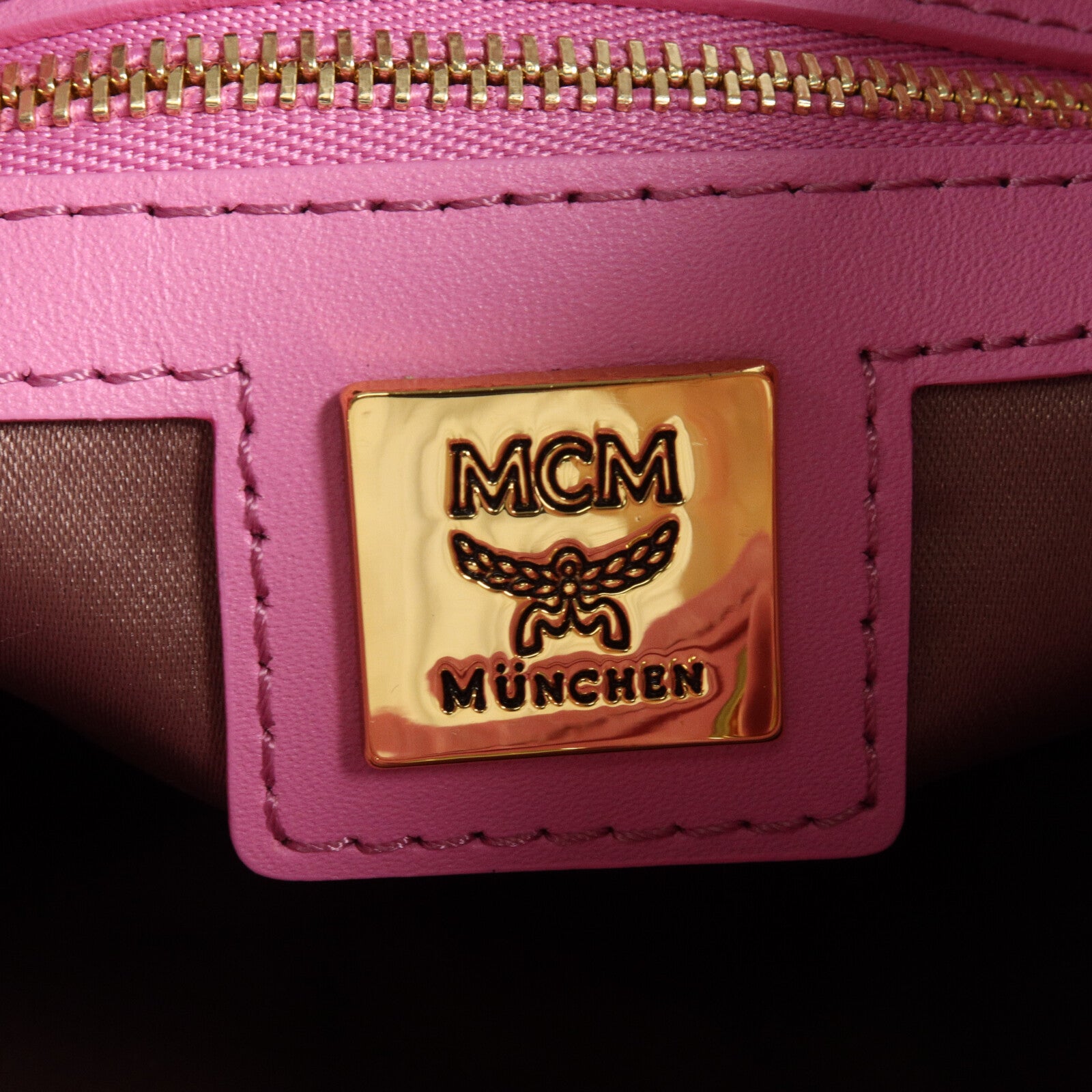 MCM 牛皮皮革BucketBag肩背袋