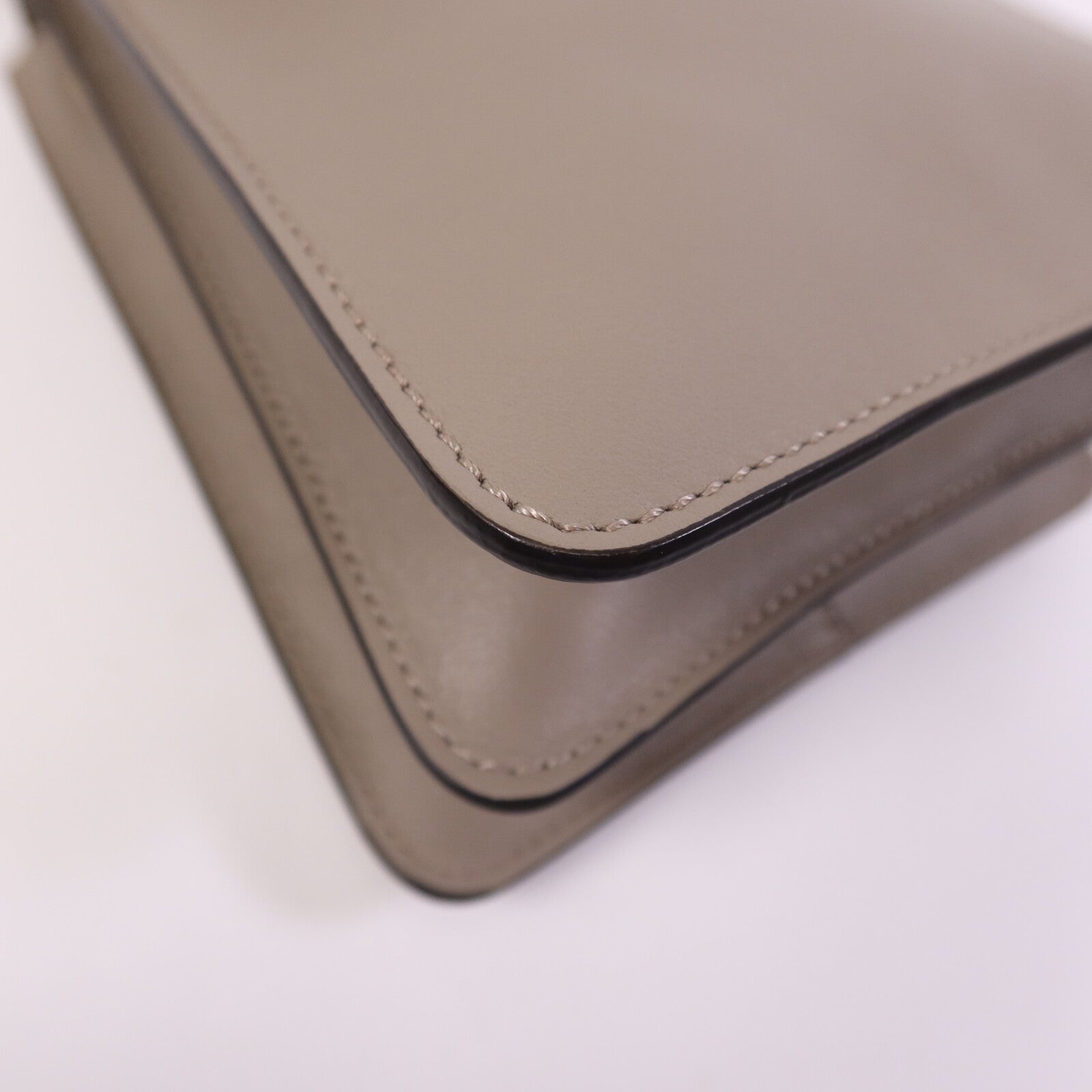 Chloe 牛皮/麂皮皮革Faye Mini Bag金扣手挽肩背兩用袋