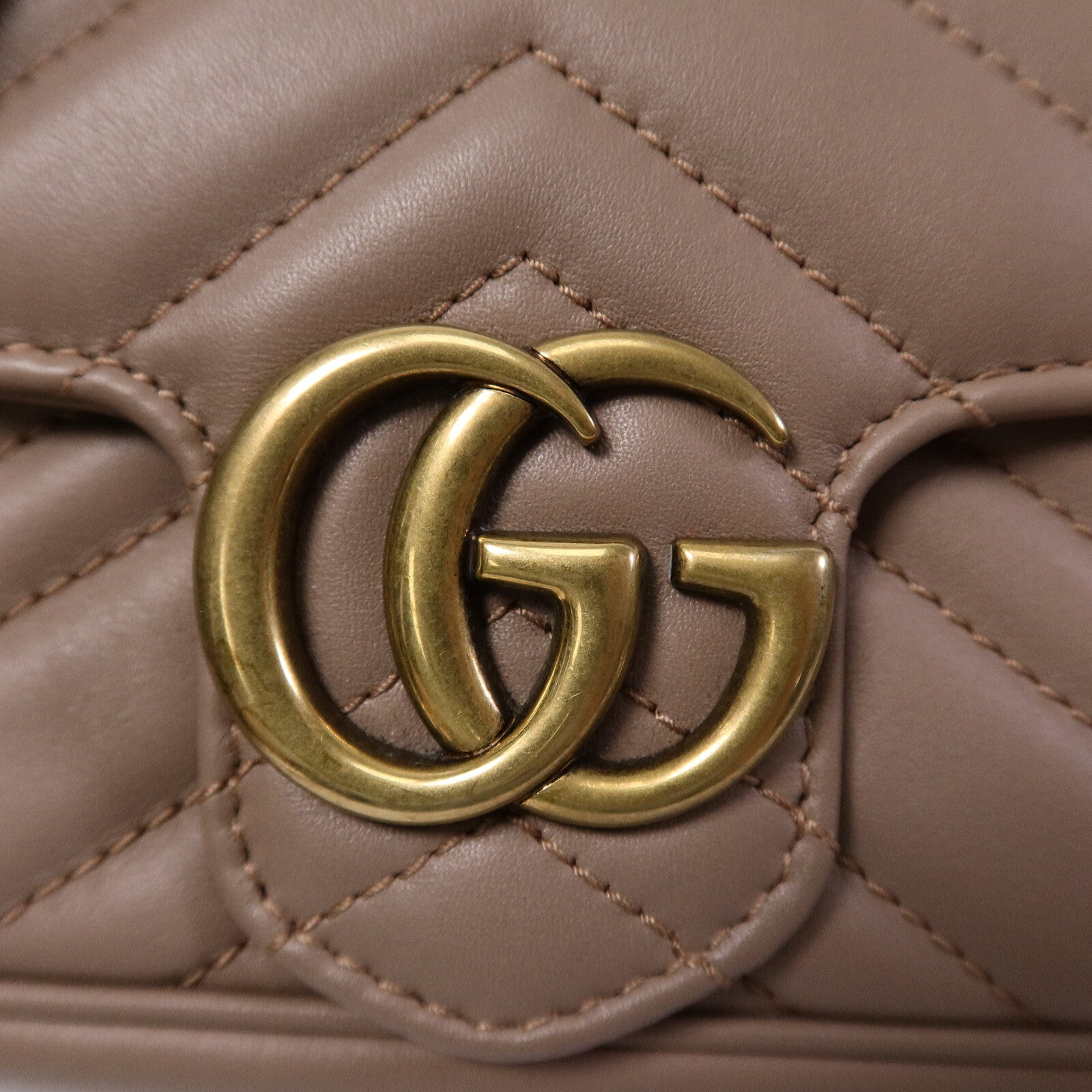 GUCCI 牛皮皮革GG Marmont Super Mini鏈帶肩背袋