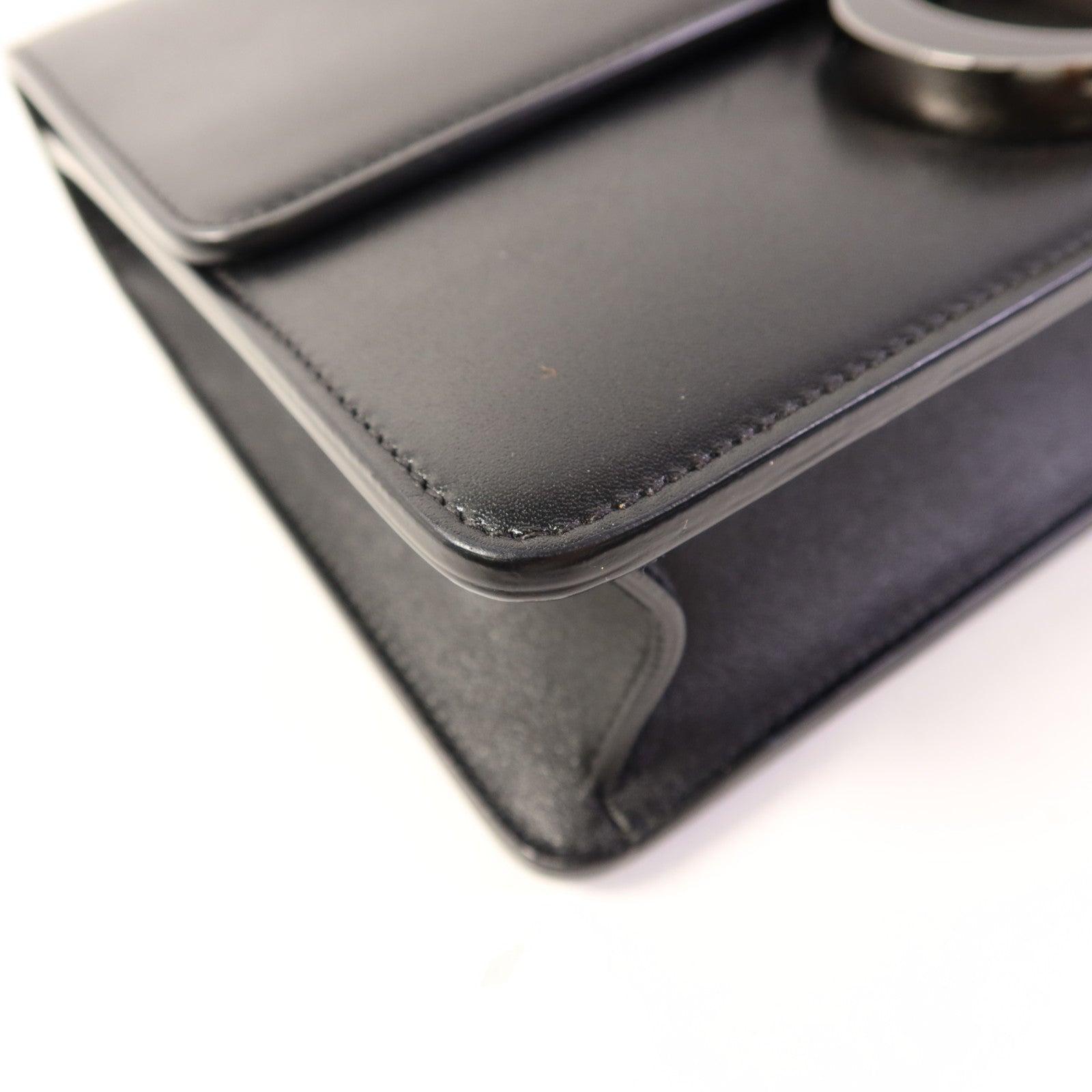 Dior 牛皮皮革Montaigne 30肩背袋