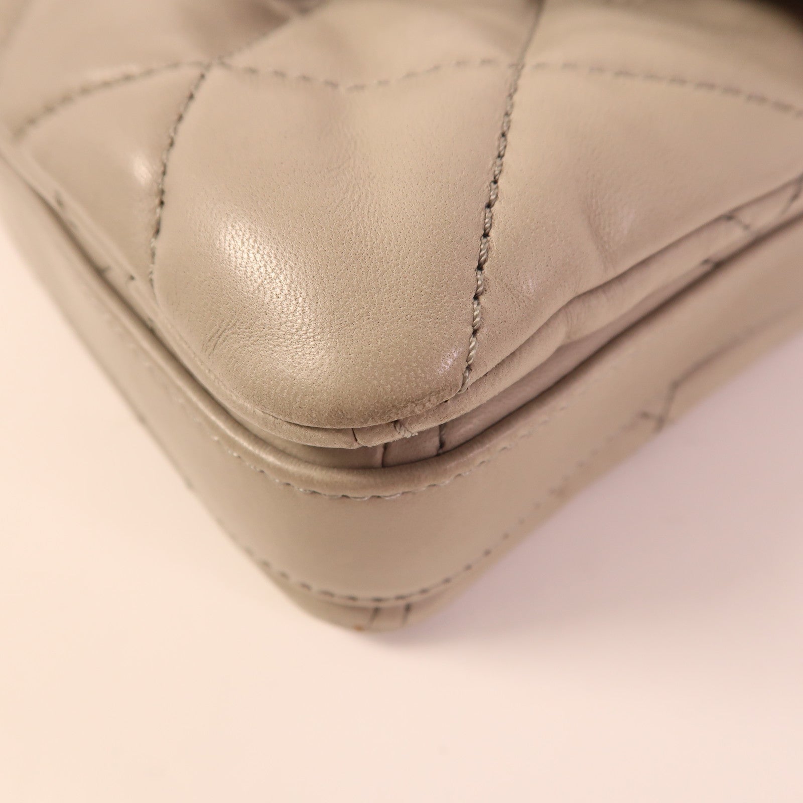 CHANEL 【激減優惠】皮革Chain Shoulder銀扣鏈帶肩背袋