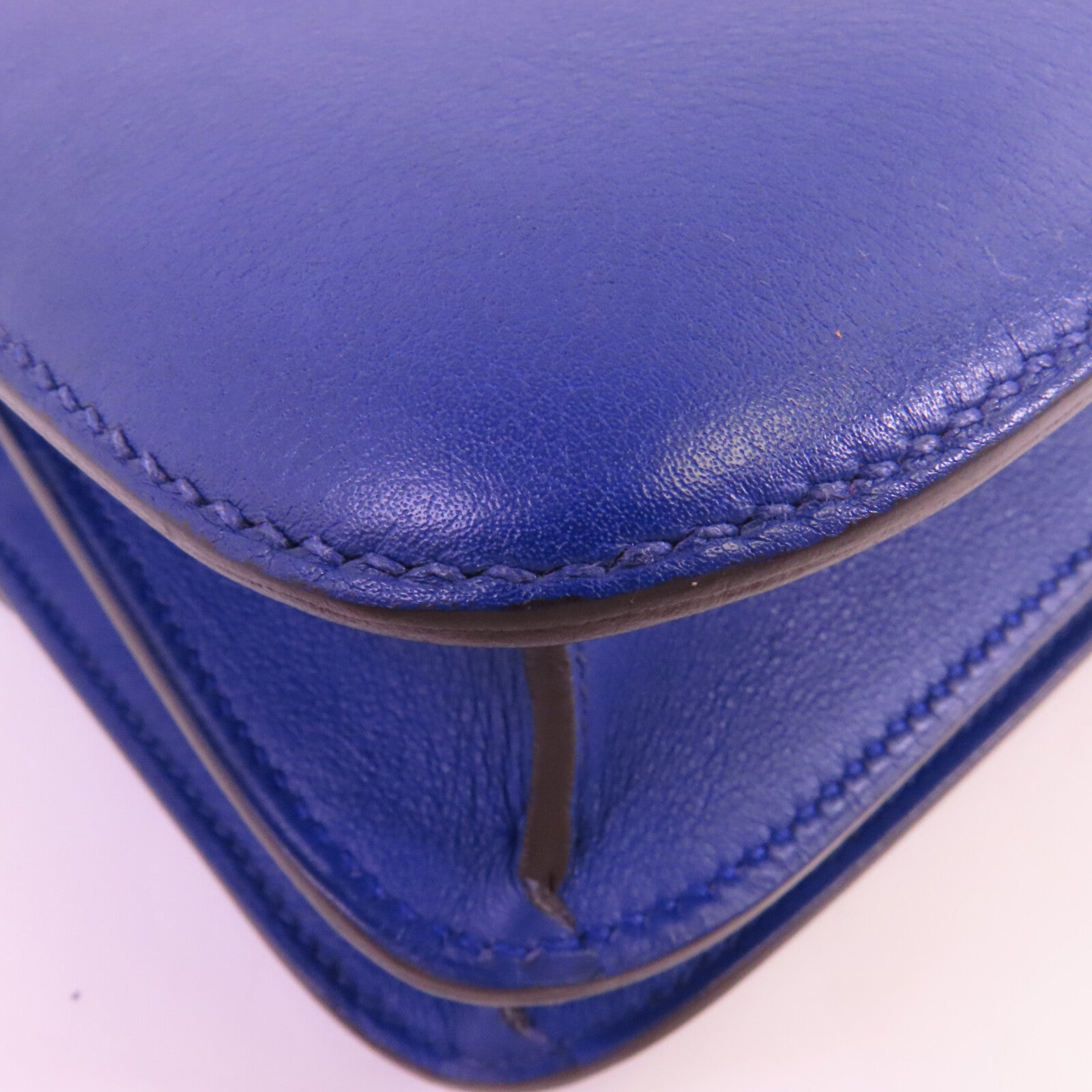 HERMES Swift皮革Constance 24銀扣肩背袋Blue Electric