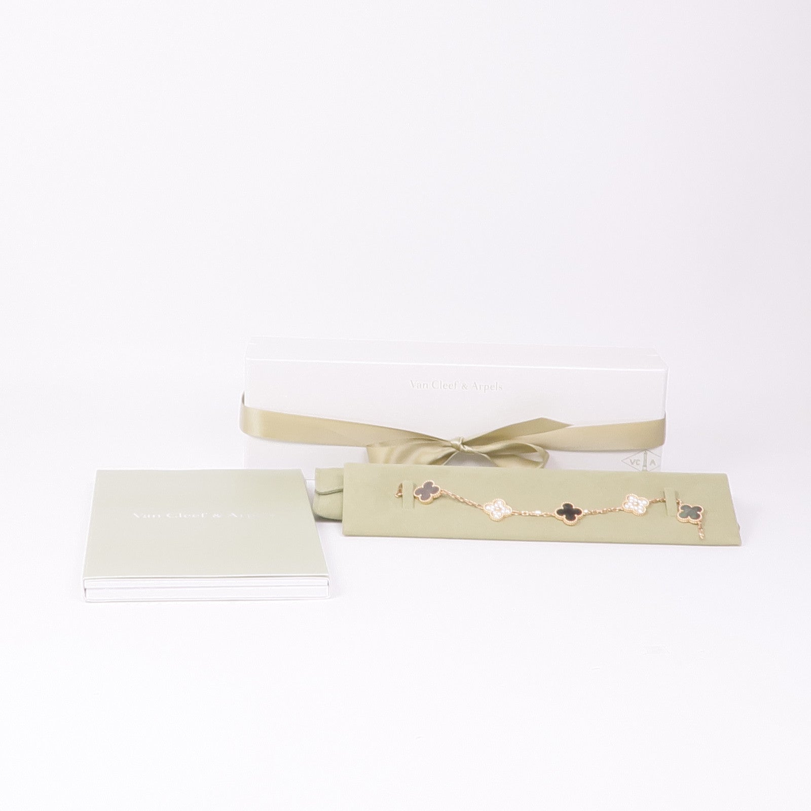 Van Cleef & Arpels 18K玫瑰金Vintage Alhambra Bracelet珍珠母貝/鑽石手鏈