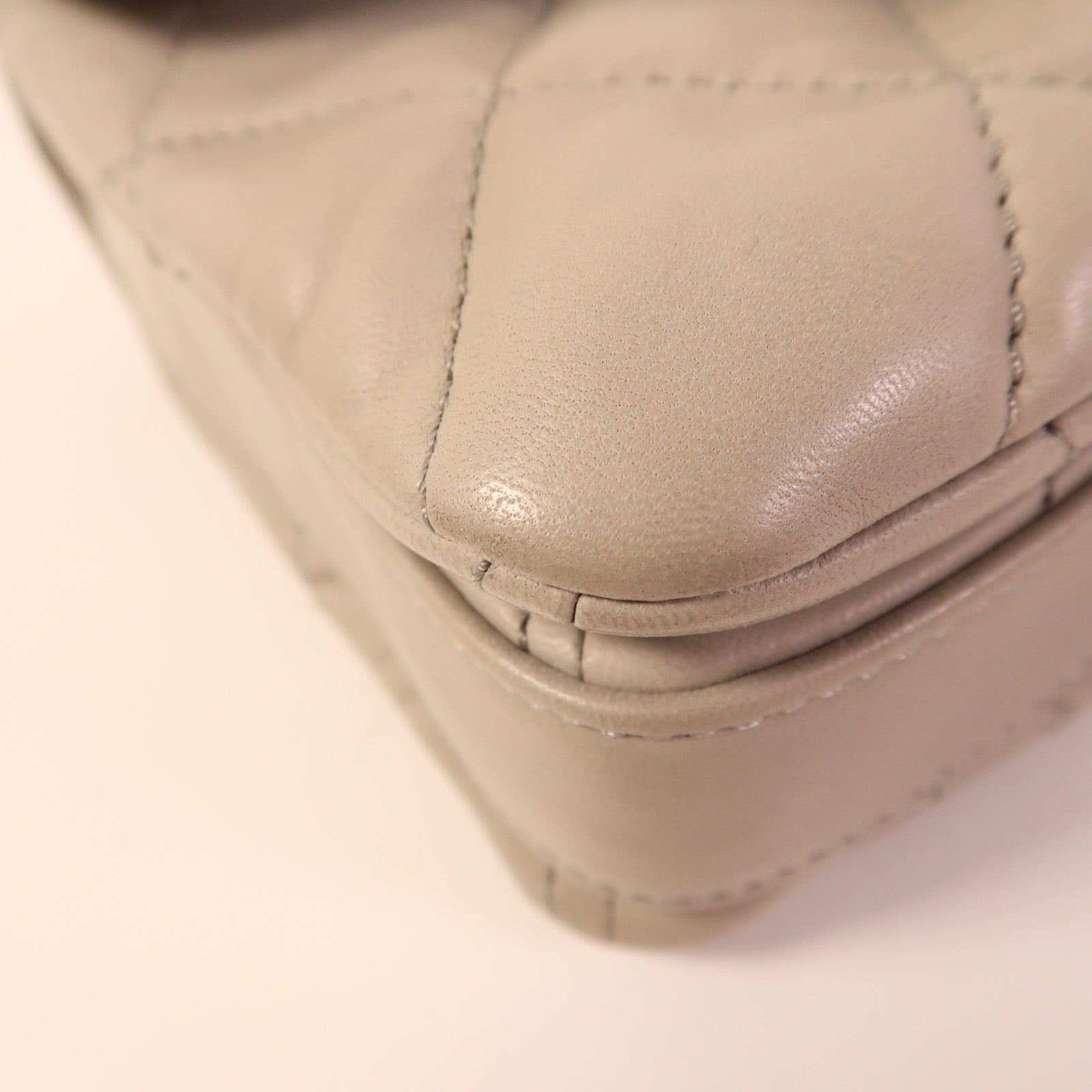 CHANEL 皮革Chain Shoulder銀扣鏈帶肩背袋