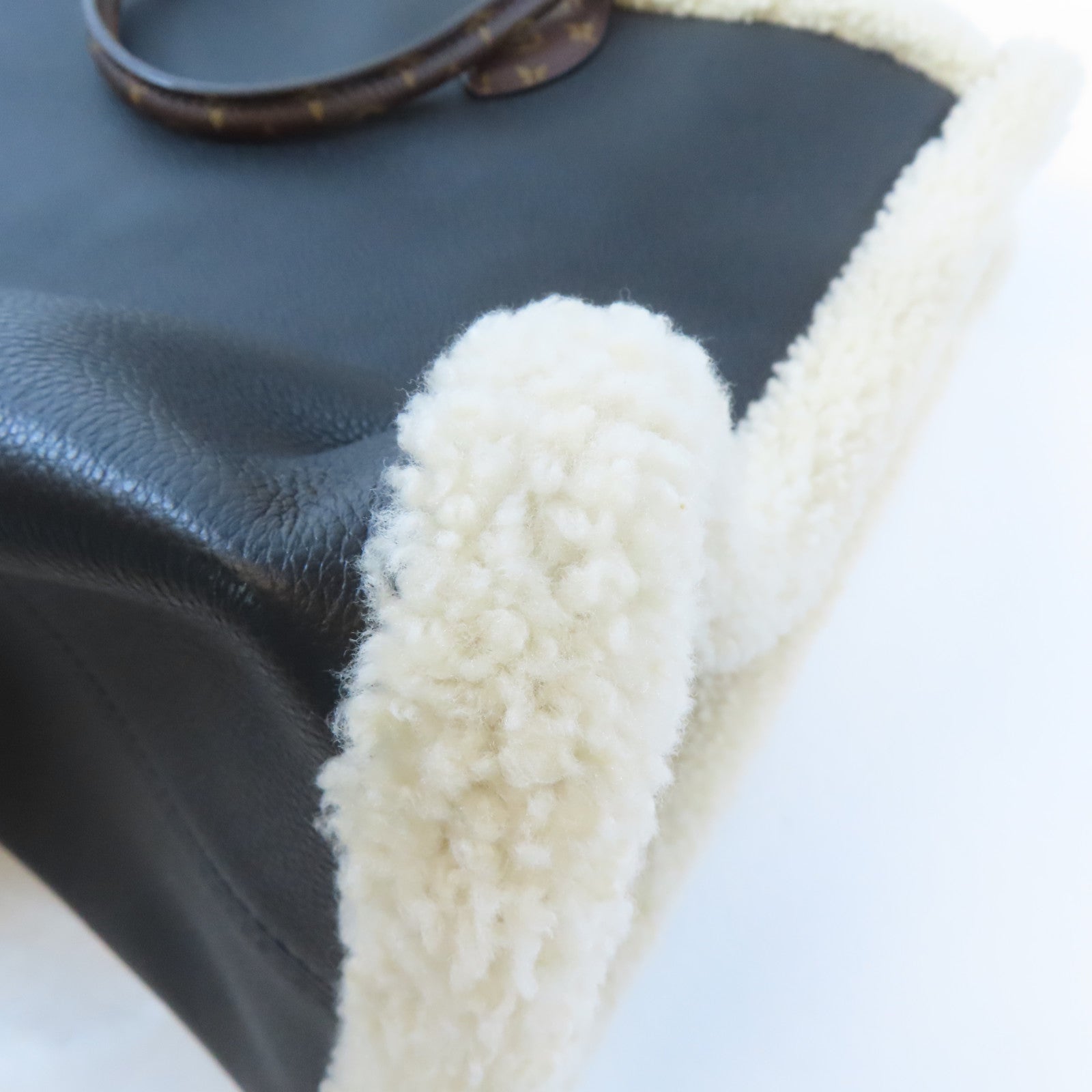 LOUIS VUITTON (PRICE DOWN) LV GHW On The Go GM Tote Bag 2 Way Bag M56958 Calfskin Wool Black