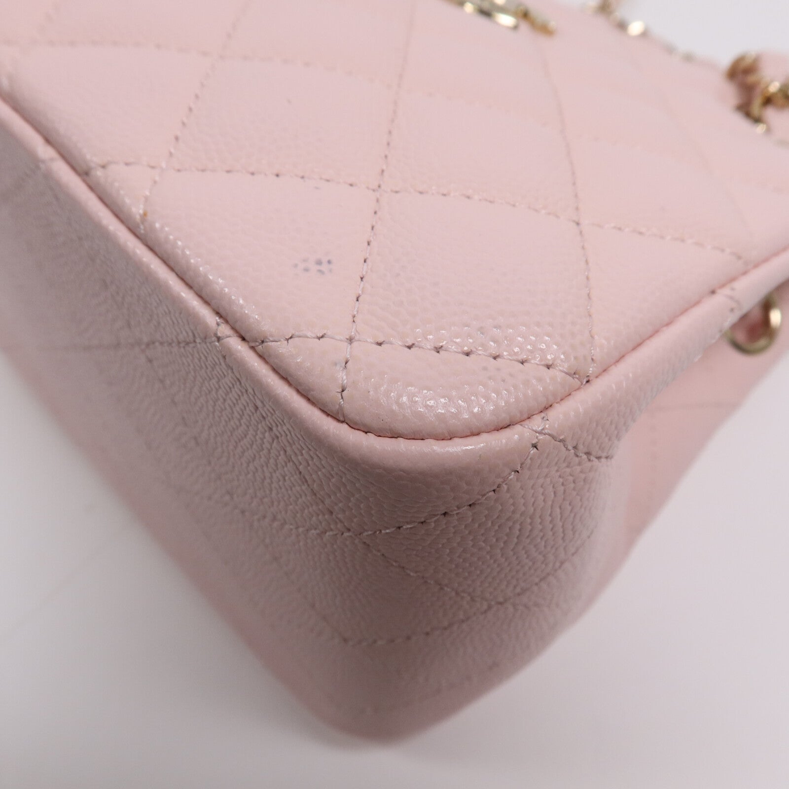 CHANEL 牛皮皮革Shoulder Bag金扣鏈帶肩背袋