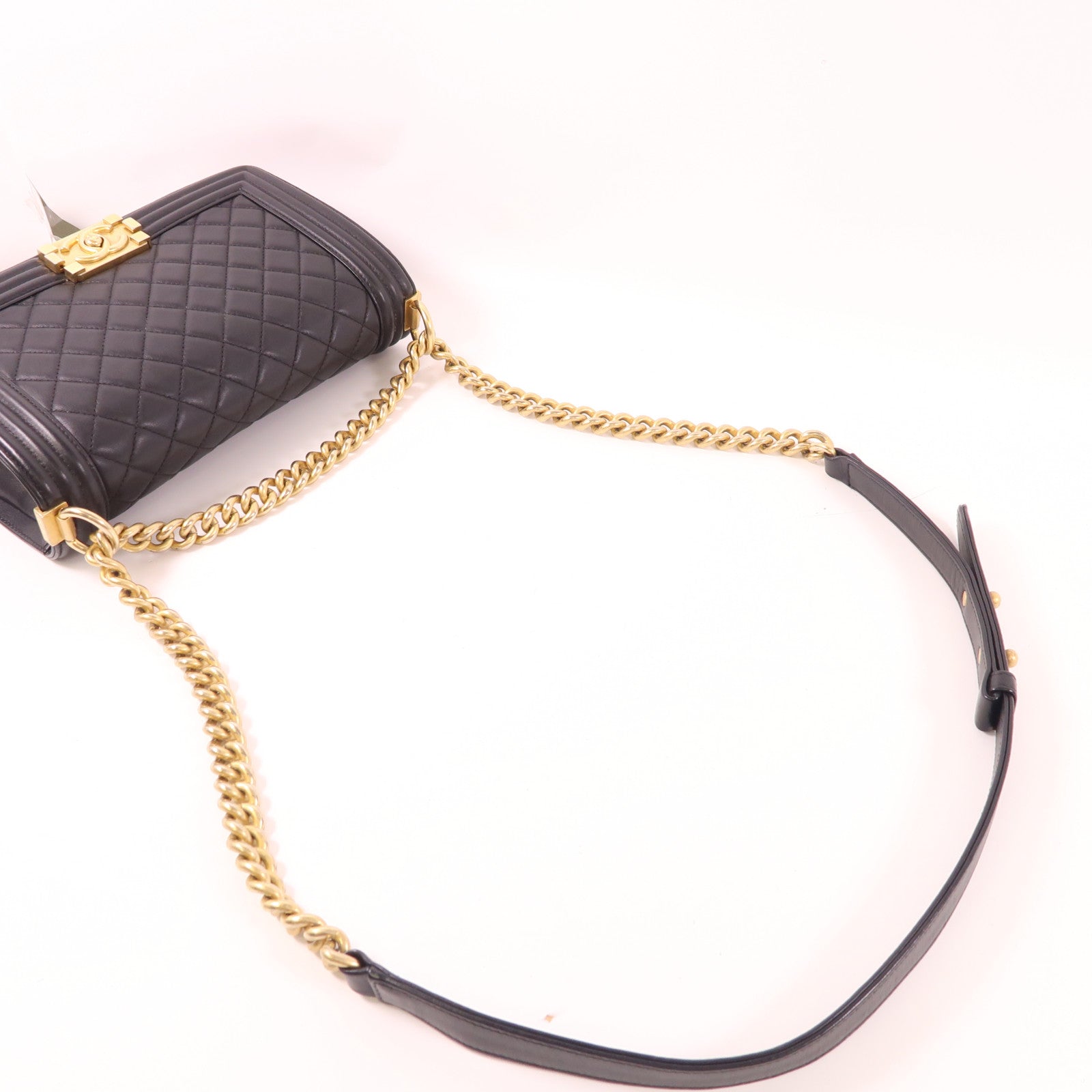 CHANEL 羊皮皮革Boy 25金扣鏈帶肩背袋