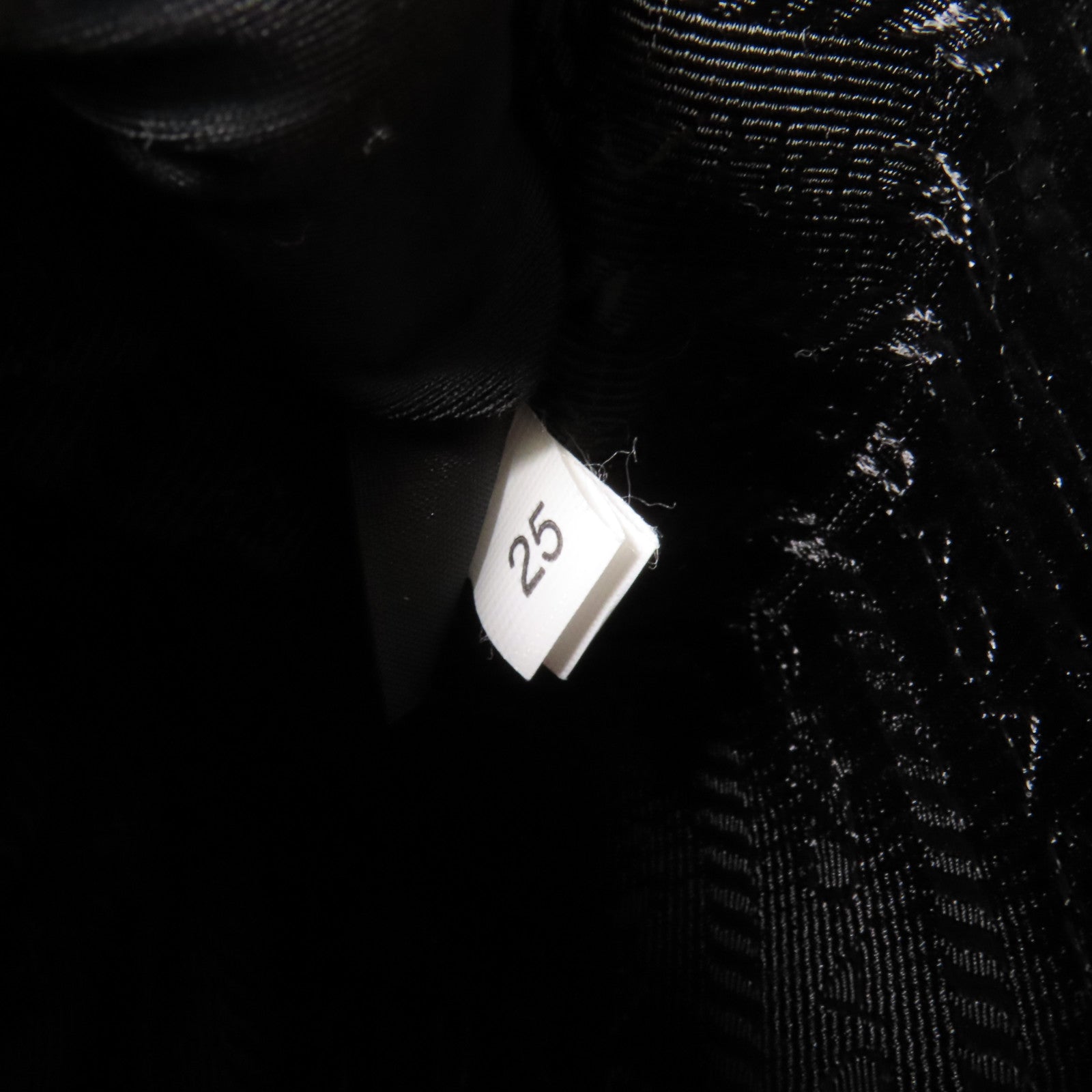 PRADA Saffinao皮革金扣手挽肩背兩用袋