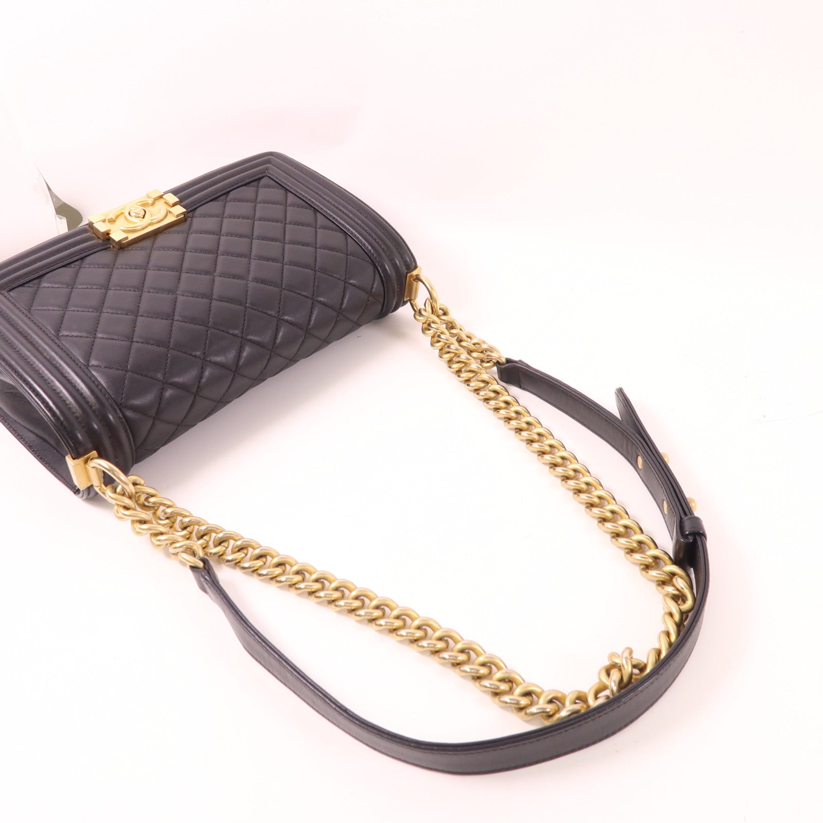 CHANEL 羊皮皮革Boy 25金扣鏈帶肩背袋