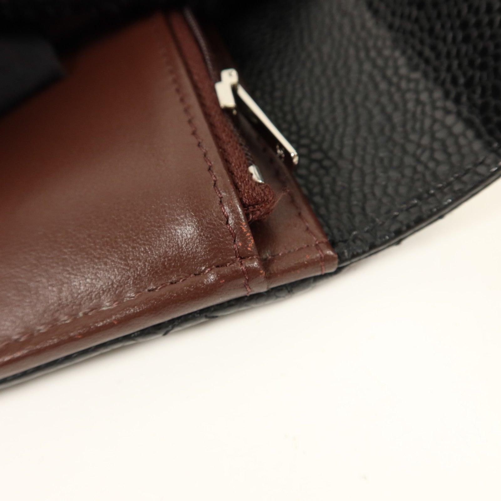 CHANEL 牛皮皮革Classic Medium Flap Wallet錢包