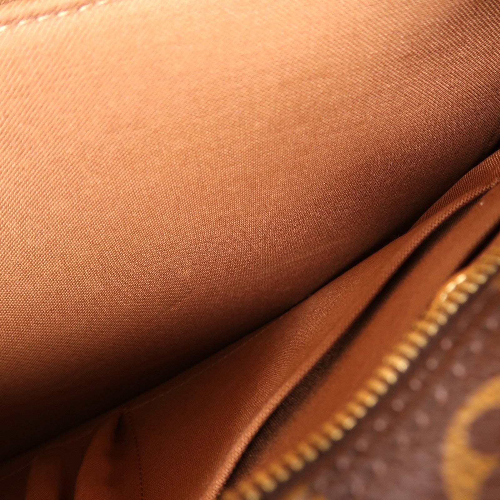 LOUIS VUITTON LV GHW Valmy GM Shoulder Bag M40526 Monogram Brown