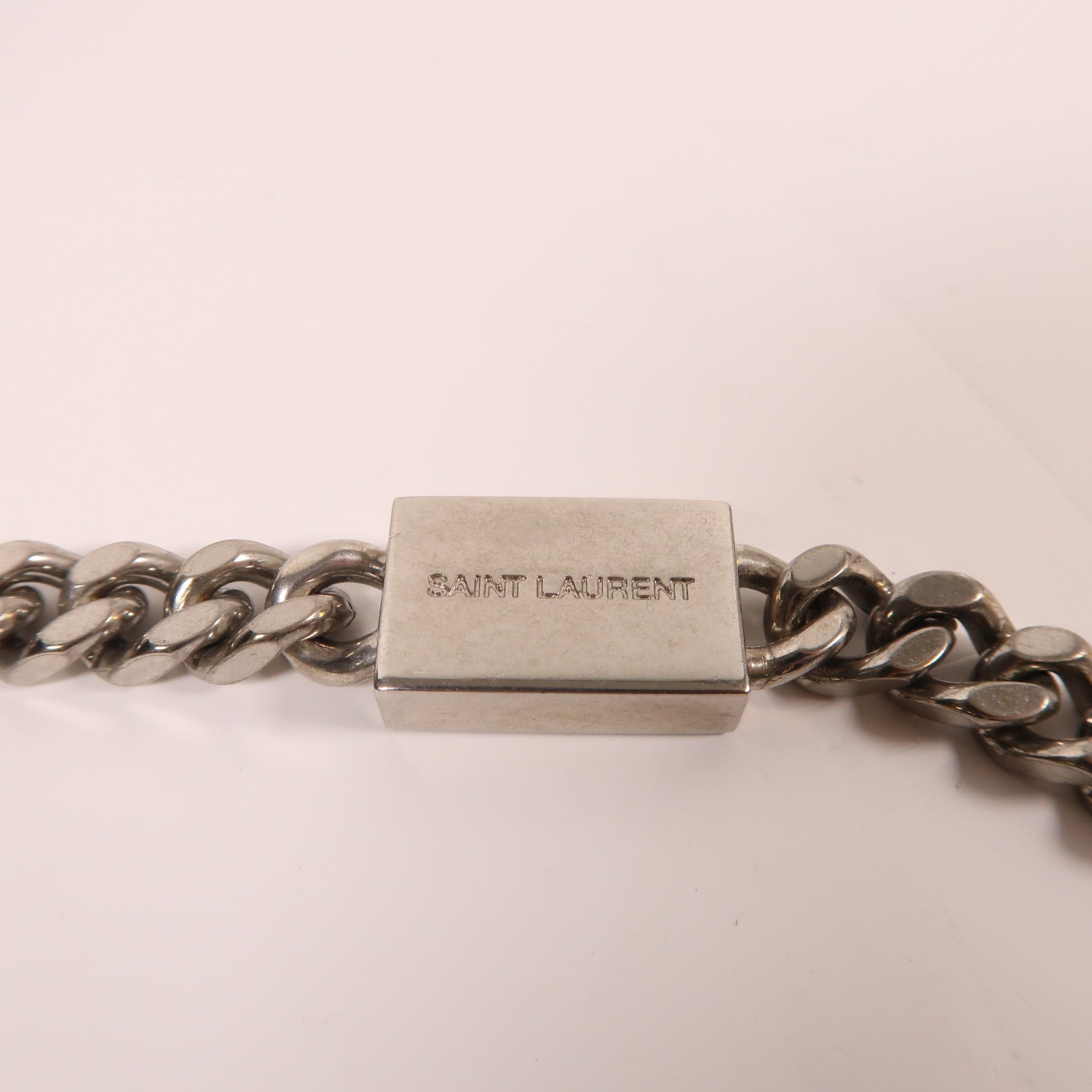 YVES SAINT LAURENT 牛皮皮革Kate銀扣鏈帶肩背袋黑色