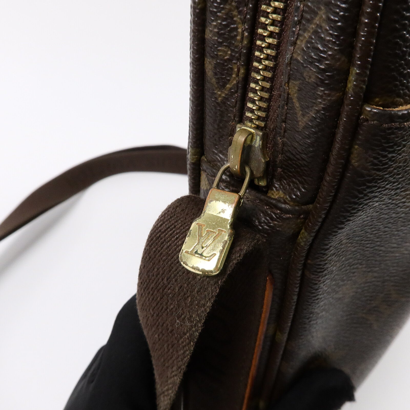 LOUIS VUITTON Monogram Trotteur Beaubourg金扣肩背袋
