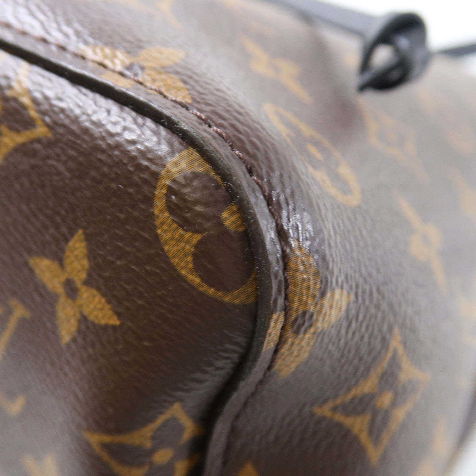 LOUIS VUITTON Monogram Neo Noe MM金扣肩背袋啡色/黑色