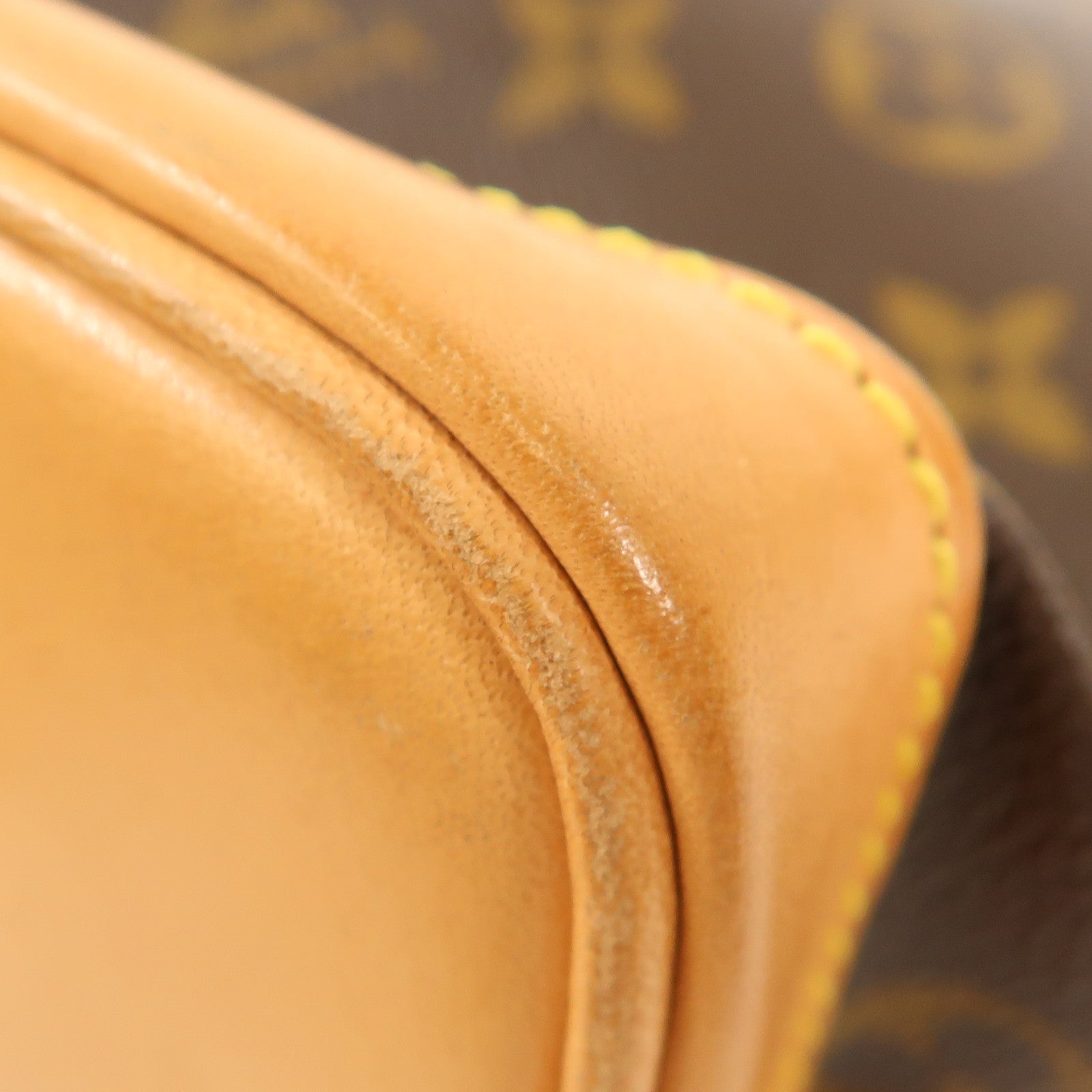LOUIS VUITTON Monogram Mini Noe金扣肩背袋