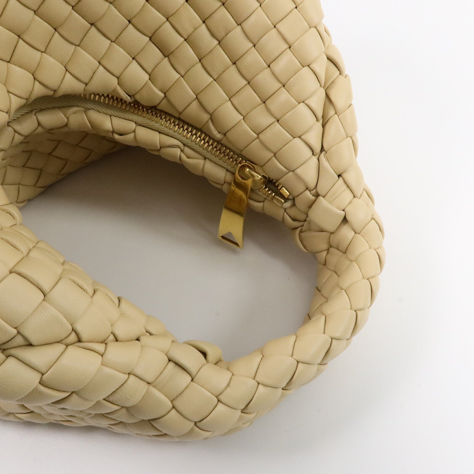 BOTTEGA VENETA 羊皮皮革Mini Padded Jodie手挽袋