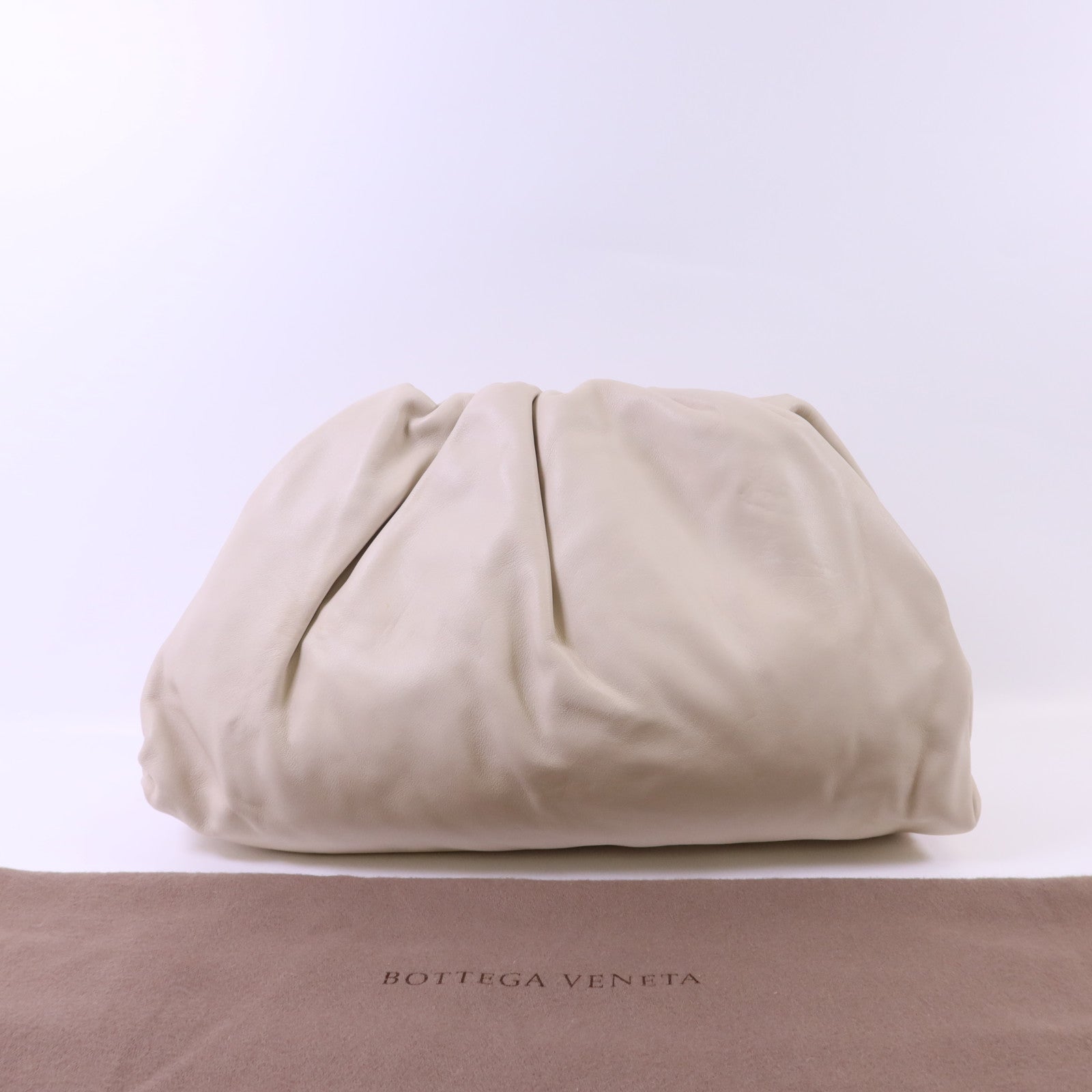 BOTTEGA VENETA 牛皮皮革Cloud Clutch手拿包