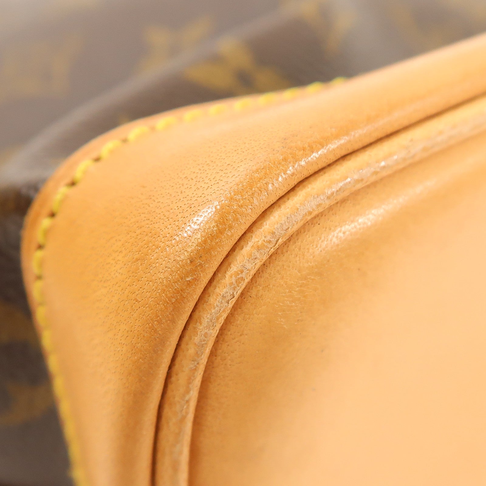 LOUIS VUITTON Monogram Mini Noe金扣肩背袋