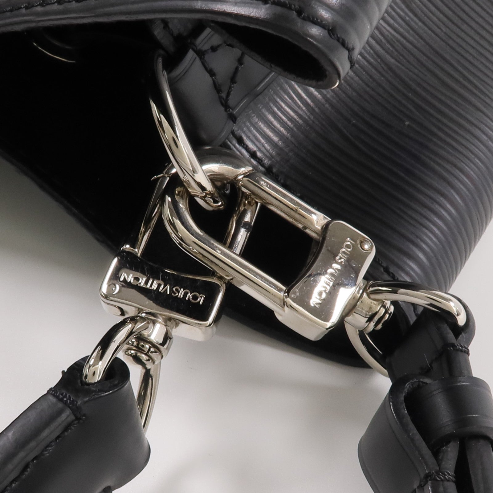 LOUIS VUITTON Epi Neo Noe MM銀扣手挽肩背兩用袋
