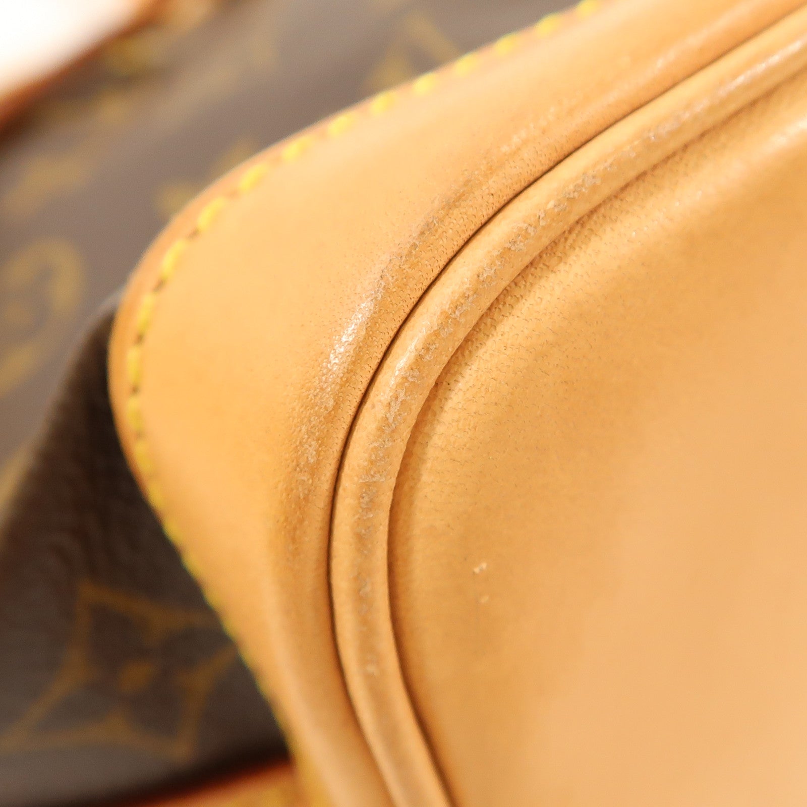 LOUIS VUITTON Monogram Mini Noe金扣肩背袋